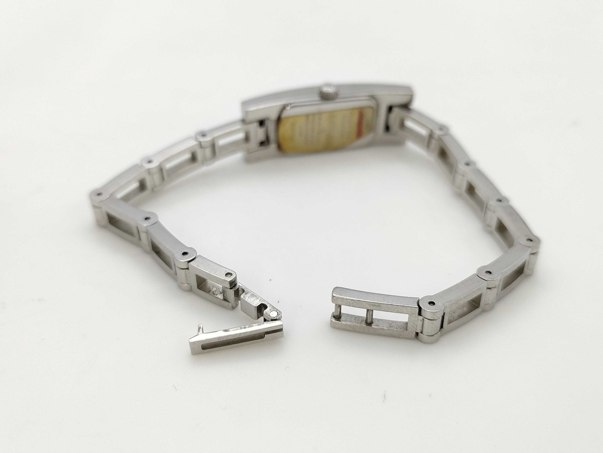 GUCCI 3900L 0037745 Grey Dial Quartz Women's Watch