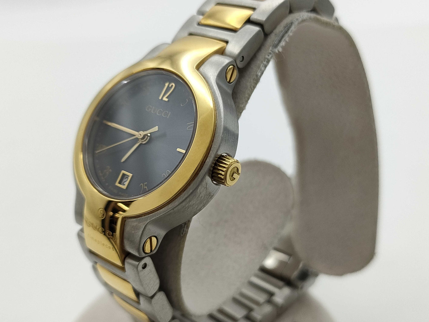 GUCCI 8900L 0018418 Quartz Immovable Women's Watch