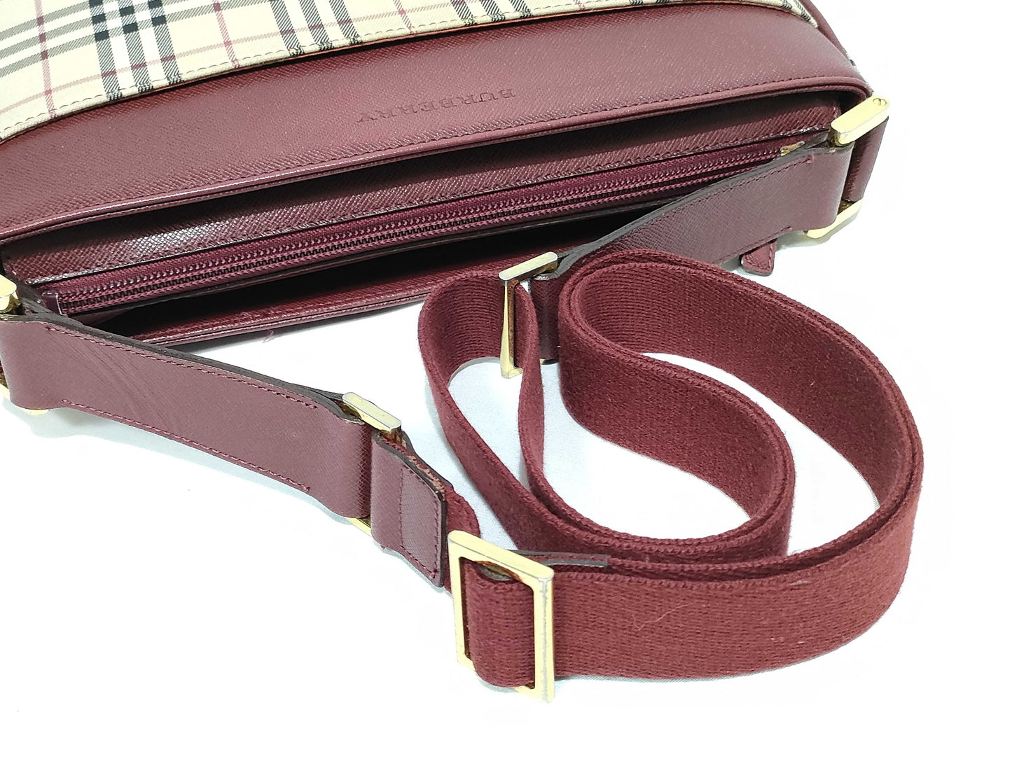 BURBERRY Nova Check Red Shoulder Bag