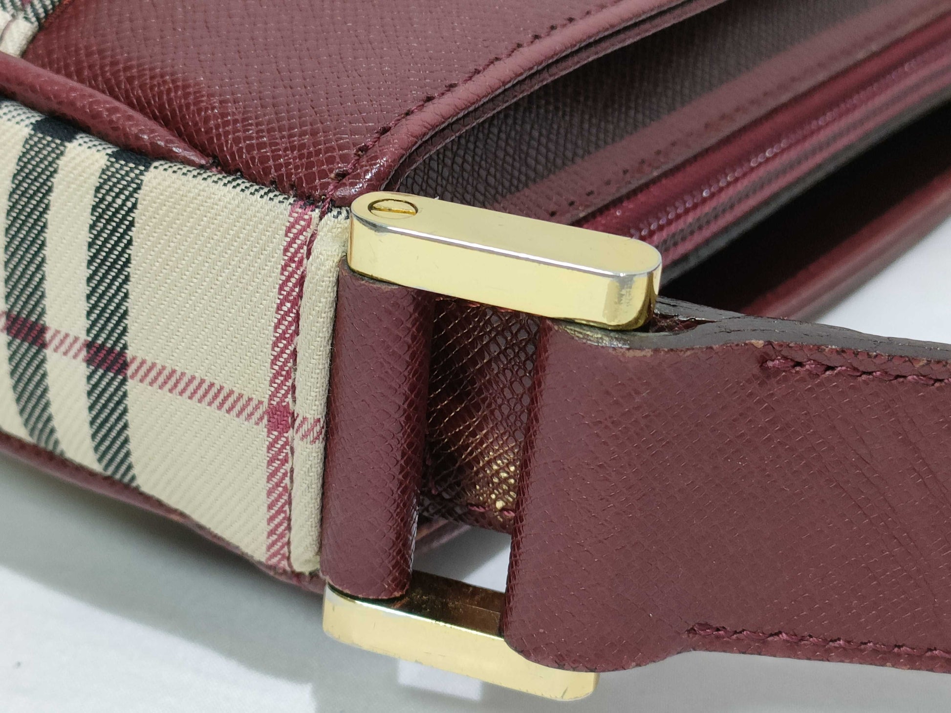 BURBERRY Nova Check Red Shoulder Bag