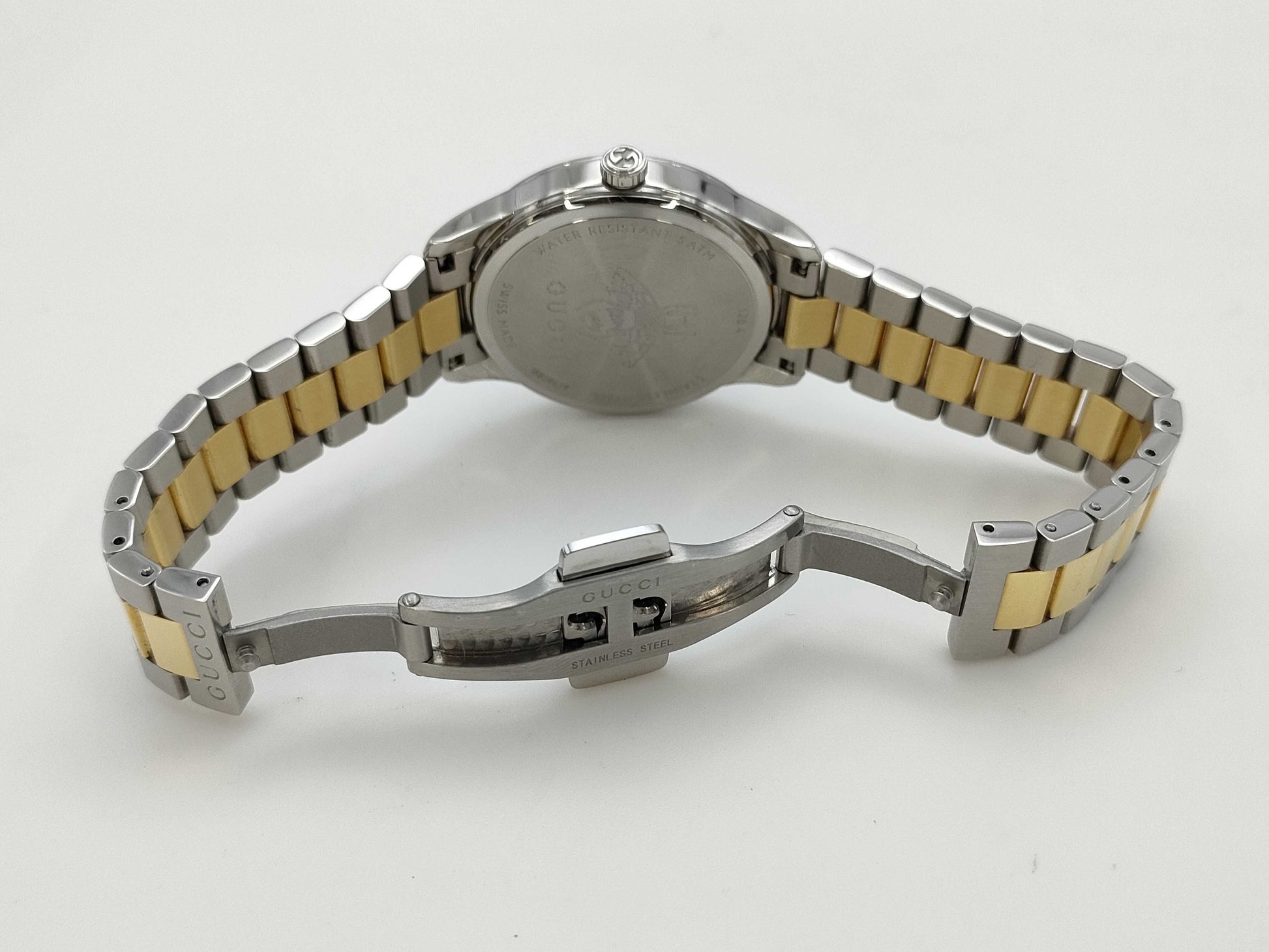 GUCCI G Timeless 126.4 18859529 Green Dial Quartz Boys Watch