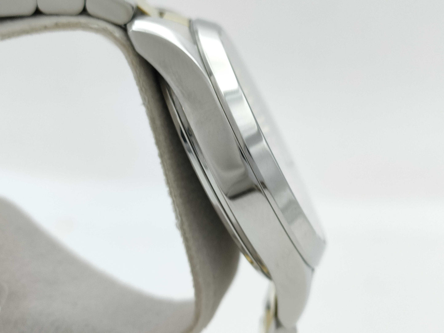 GUCCI G Timeless 126.4 18859529 Green Dial Quartz Boys Watch