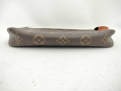 LOUIS VUITTON Monogram Accessory Pouch