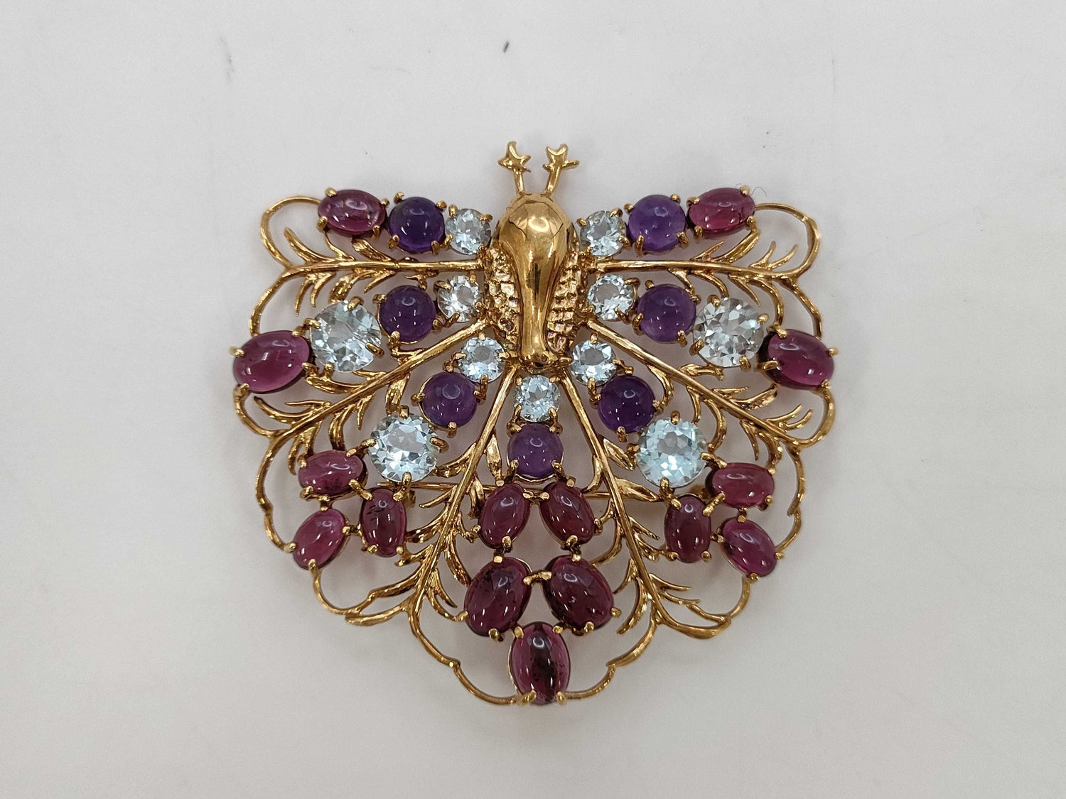 Peacock Motif Colored Stone K18 17.0g Brooch 