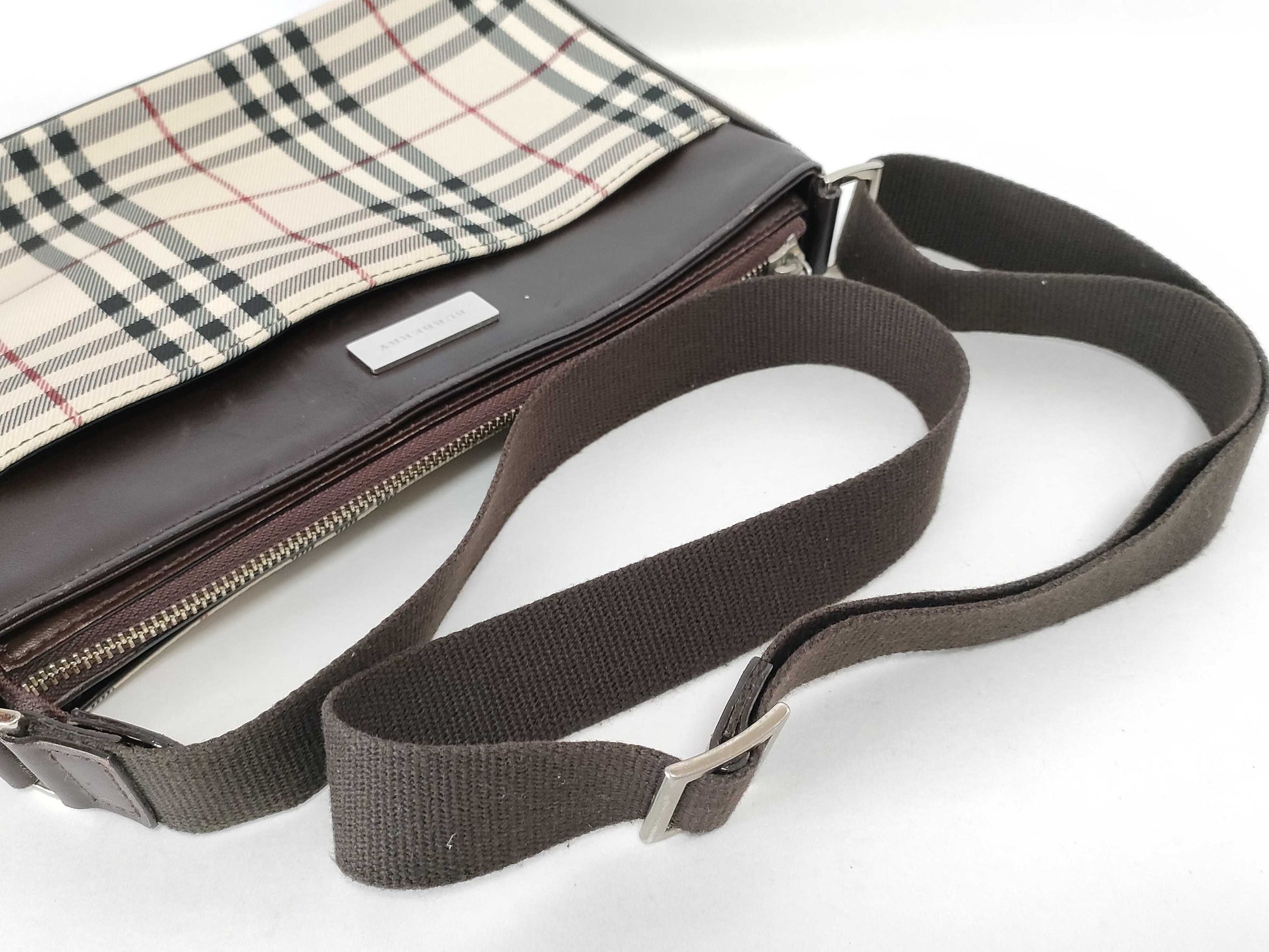 BURBERRY Nova Check Shoulder Bag Brown Shoulder Bag