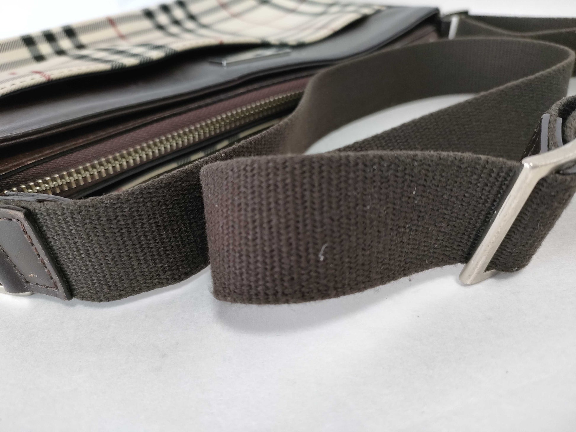 BURBERRY Nova Check Shoulder Bag Brown Shoulder Bag