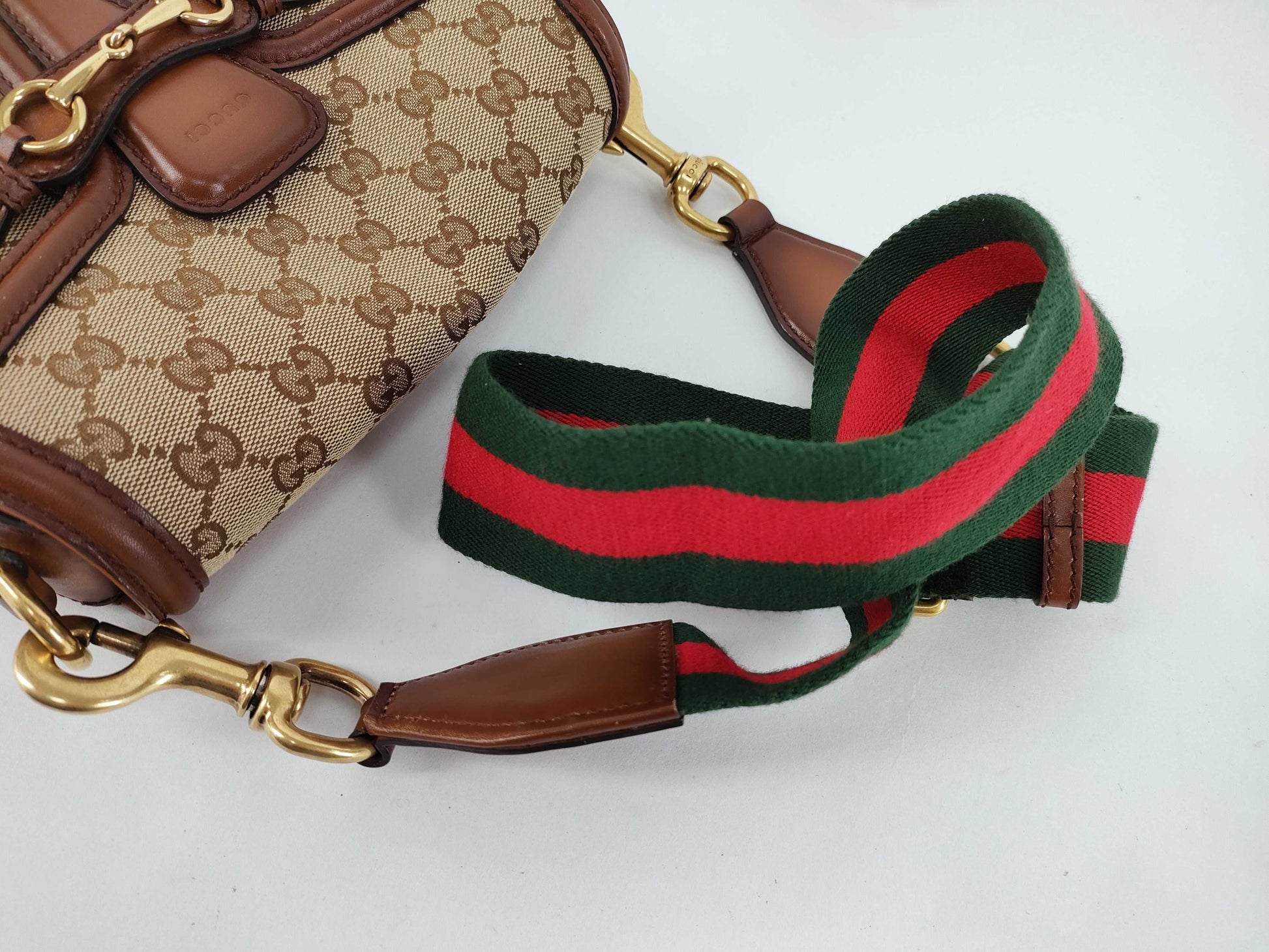 GUCCI GG Supreme Horsebit 1955 Shoulder Bag
