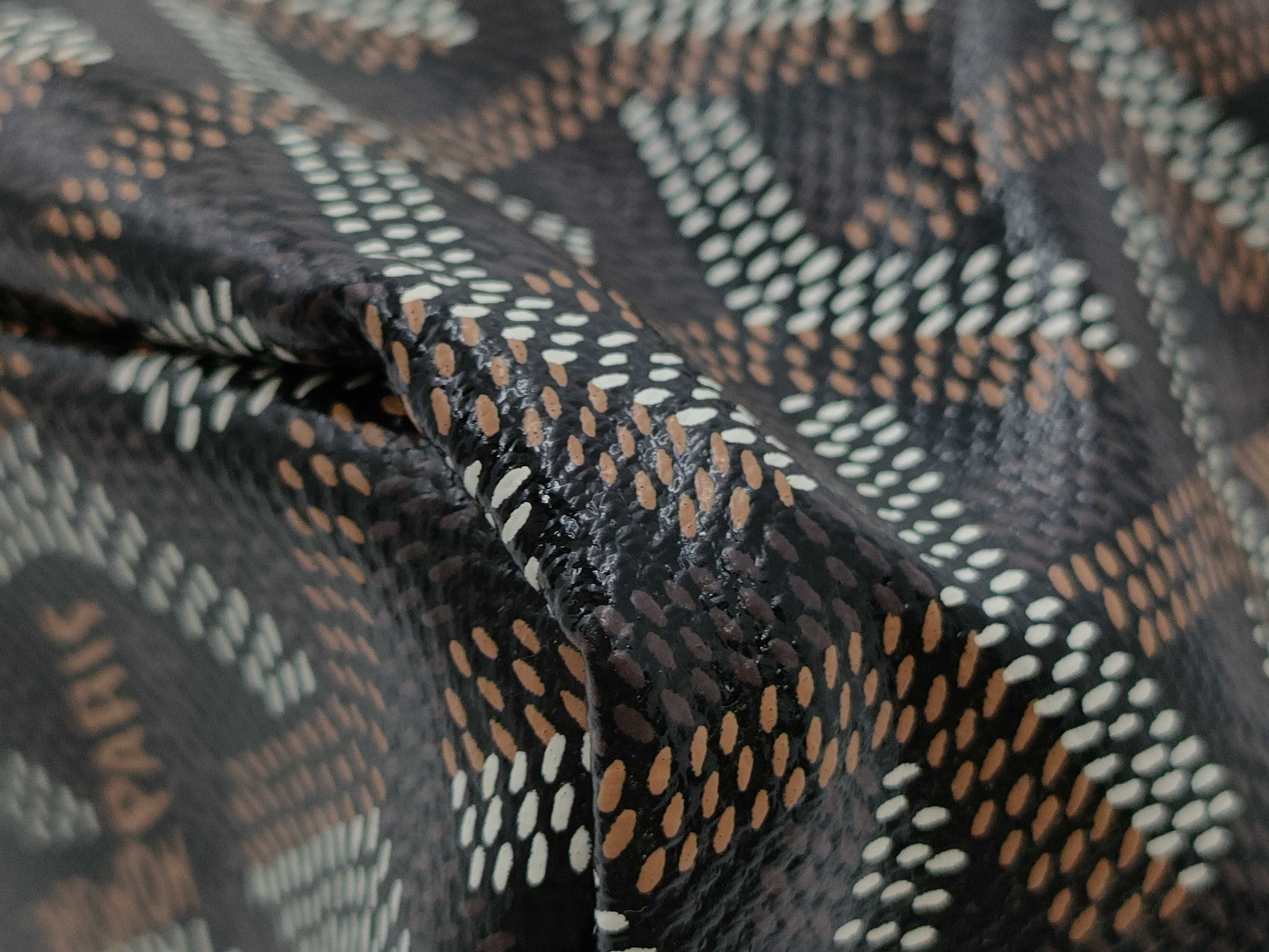 GOYARD Saint-Louis PM Black New Tote Bag