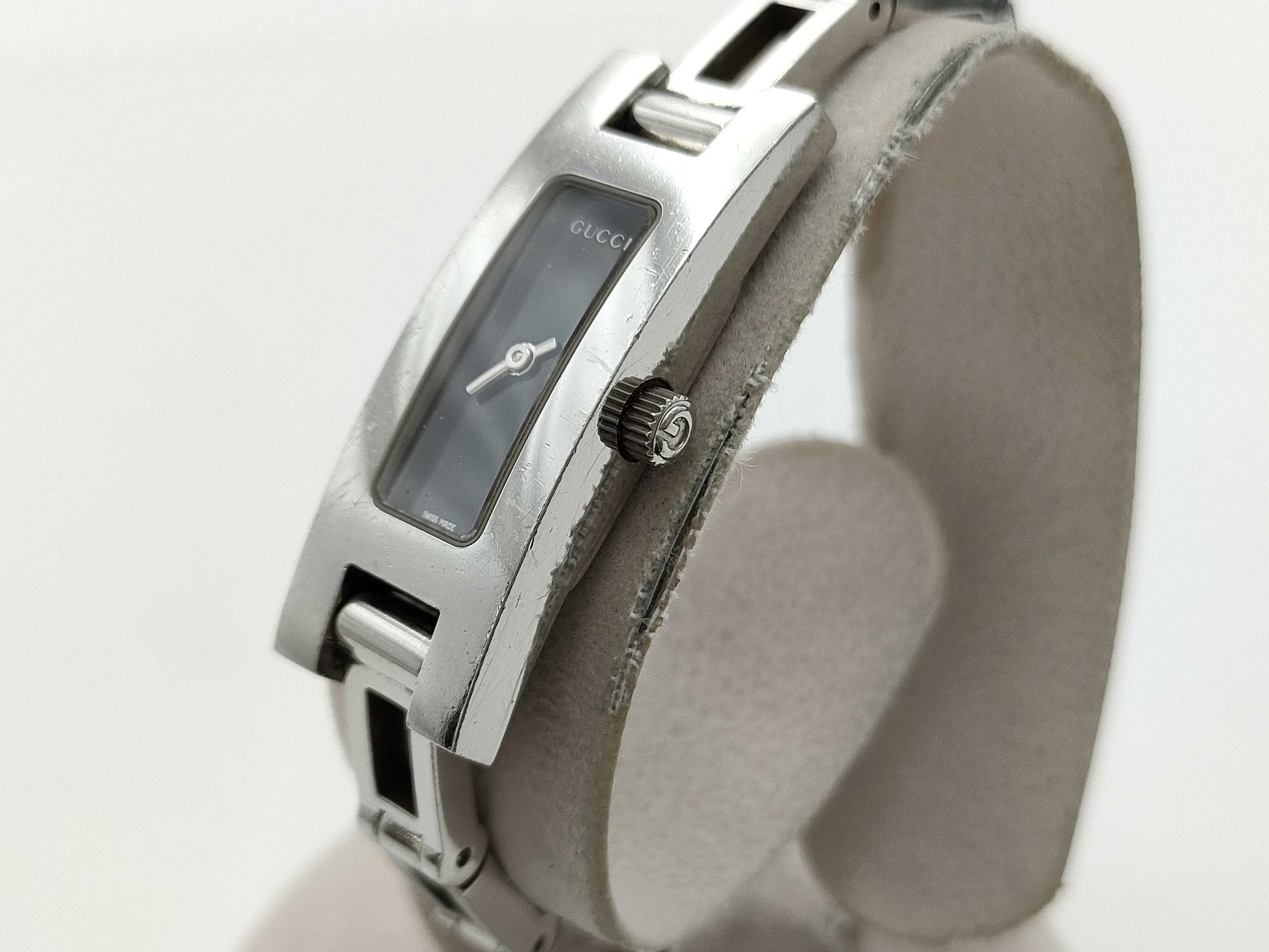 GUCCI 3900L 0142580 Black Dial Quartz Women's Watch