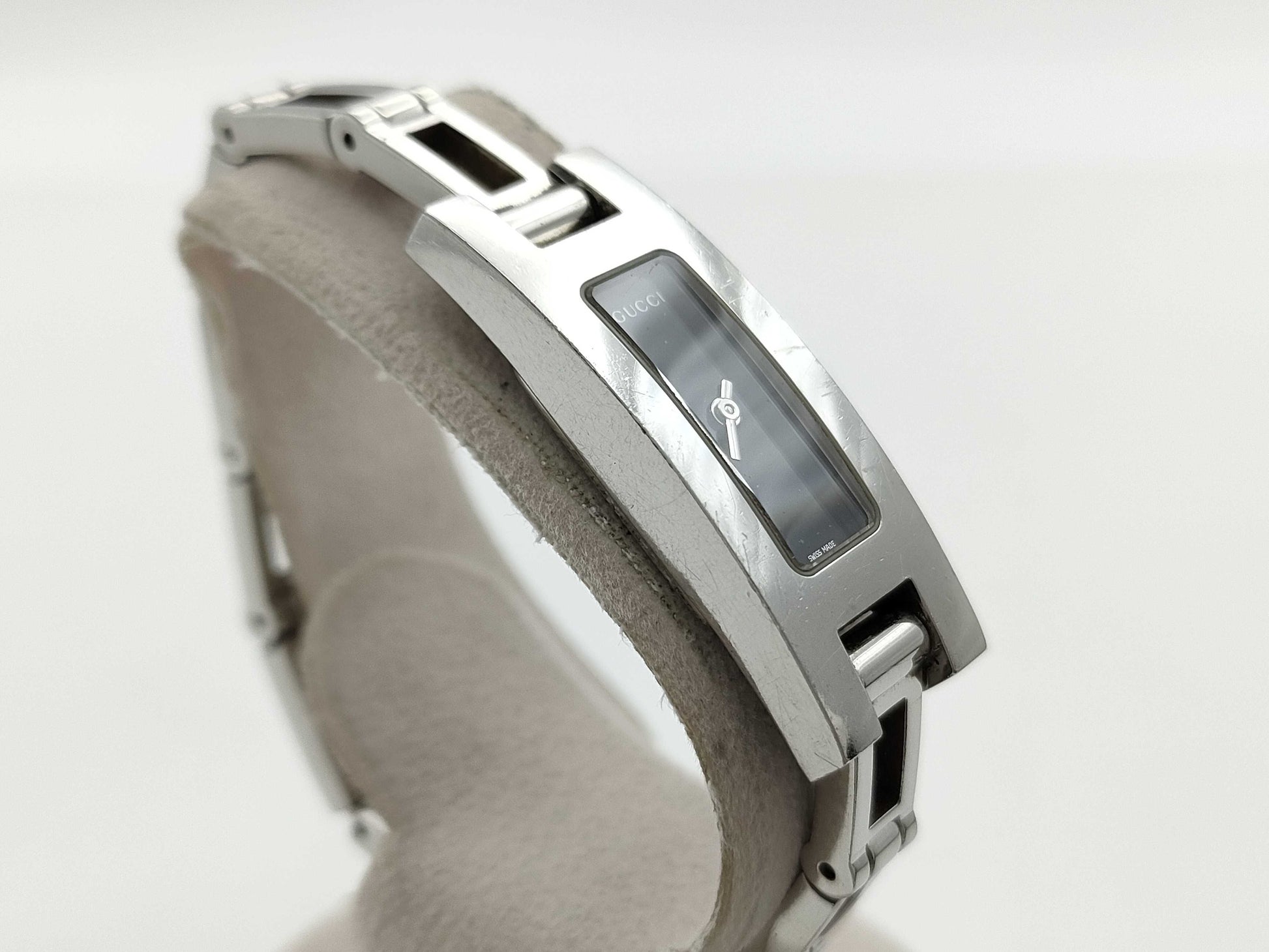 GUCCI 3900L 0142580 Black Dial Quartz Women's Watch