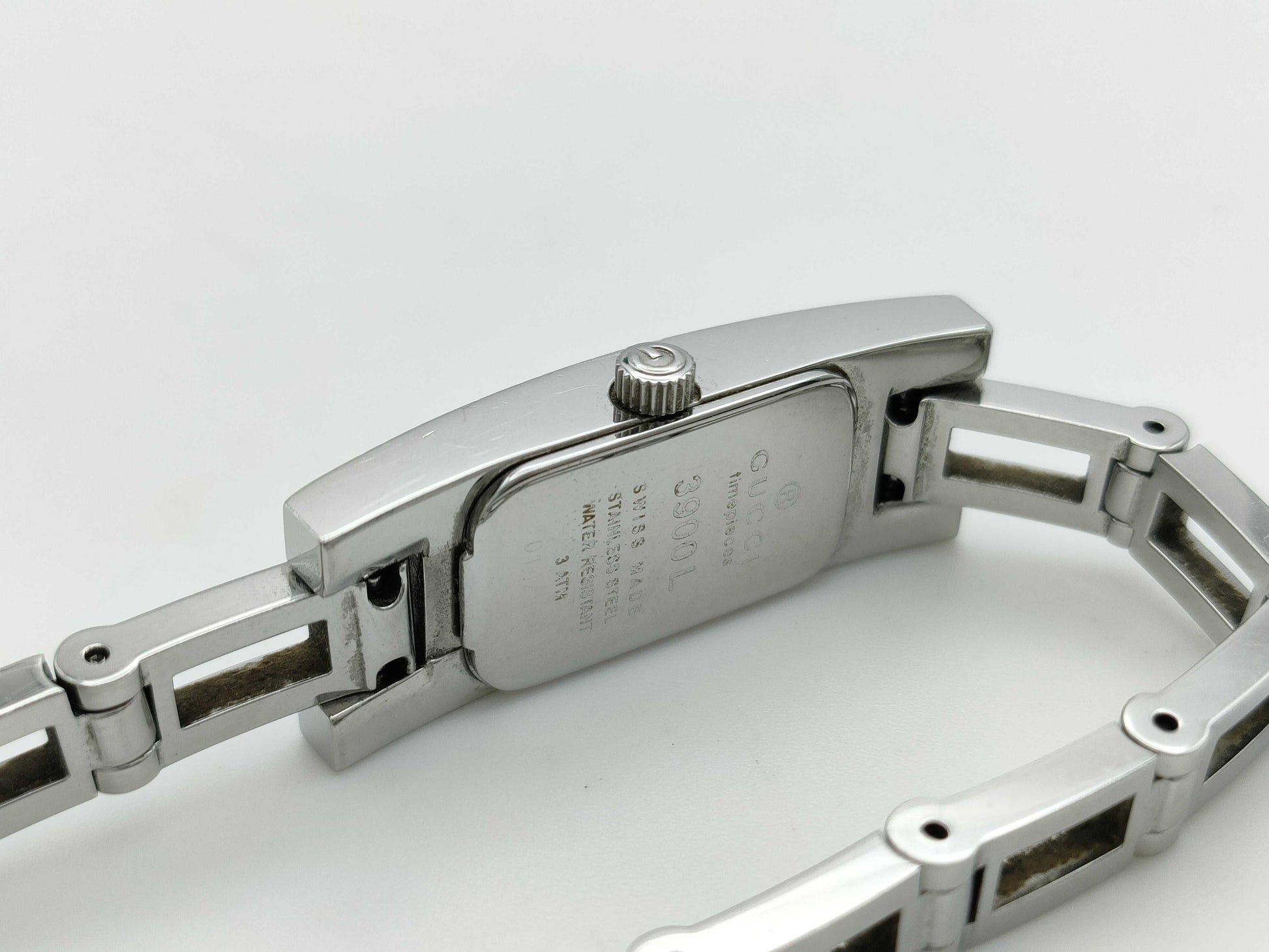 GUCCI 3900L 0142580 Black Dial Quartz Women's Watch