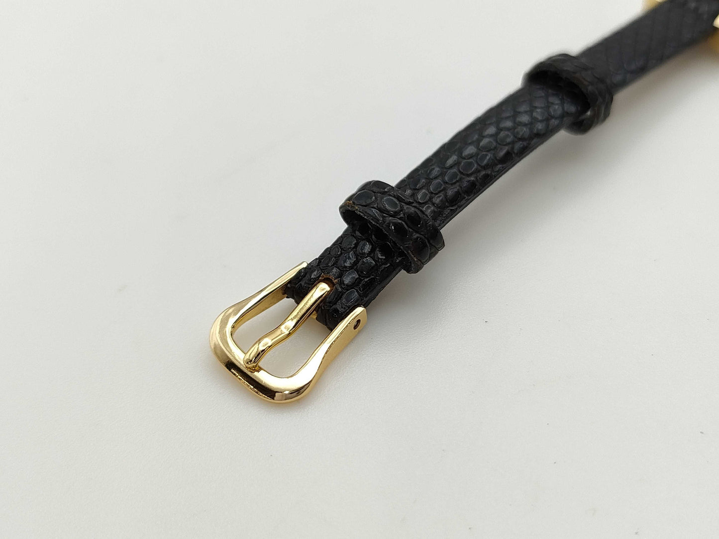 GUCCI 3900L 0061447 Black Dial Women's Watch