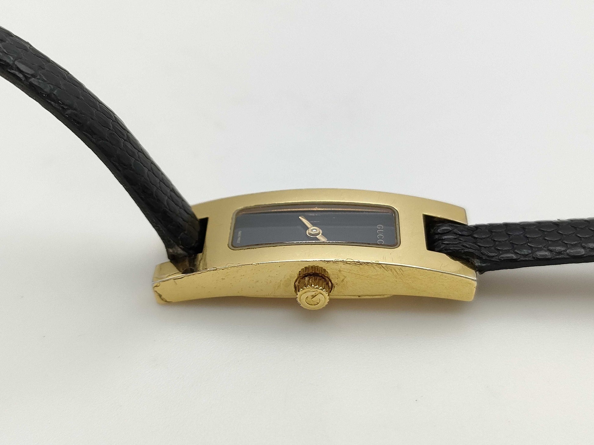 GUCCI 3900L 0061447 Black Dial Women's Watch