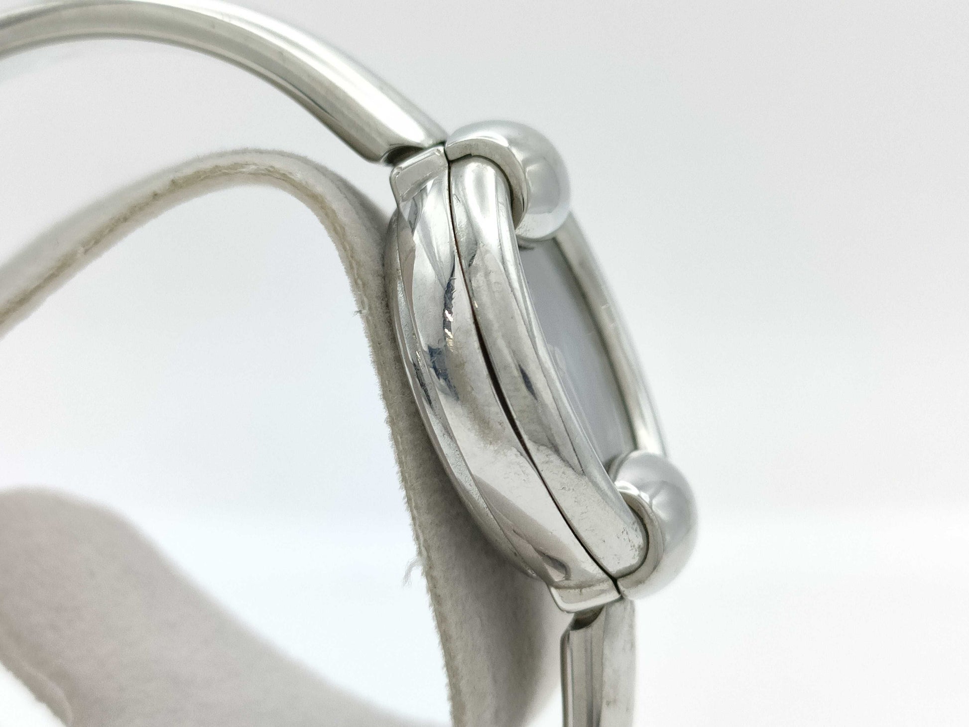 GUCCI 1400L 0234106 Black Dial Quartz Women's Watch