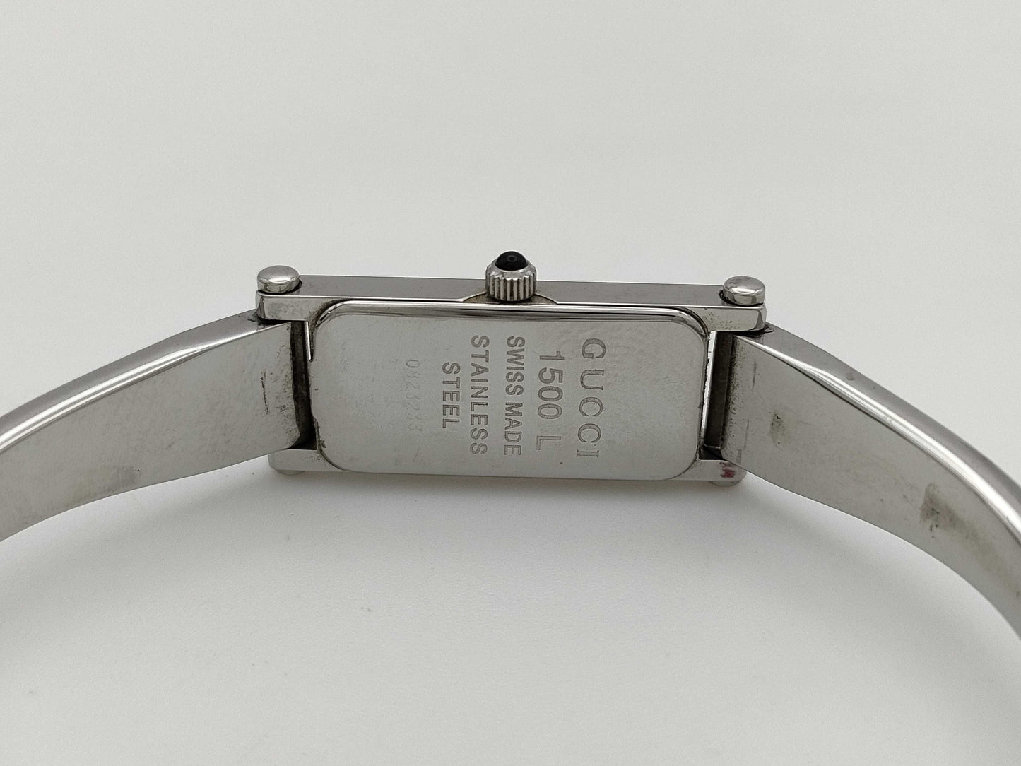 GUCCI 1500L 0823233 Shell Dial Quartz Women's Watch