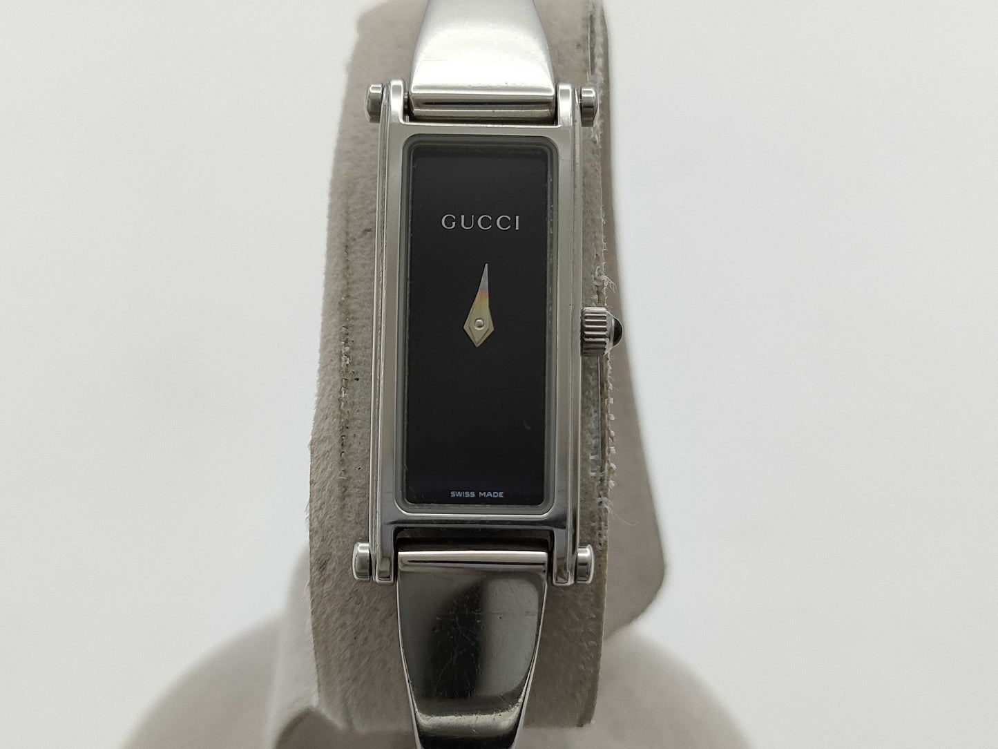 GUCCI 1500L 10212895 Black Dial Quartz Women's Watch