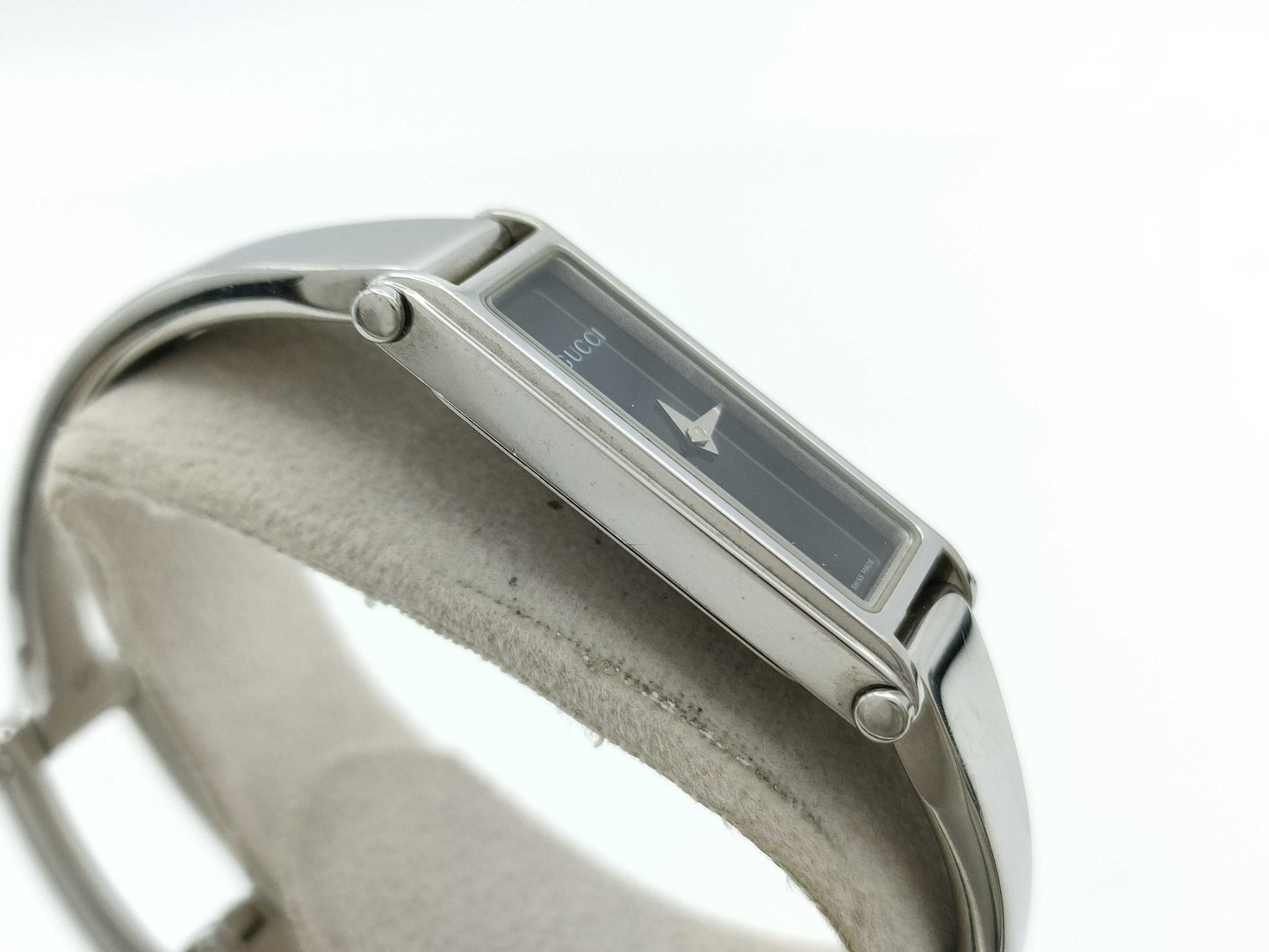 GUCCI 1500L 0507398 Black Dial Women's Watch