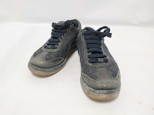 CHANEL Louis Vuitton Sneakers Sneakers