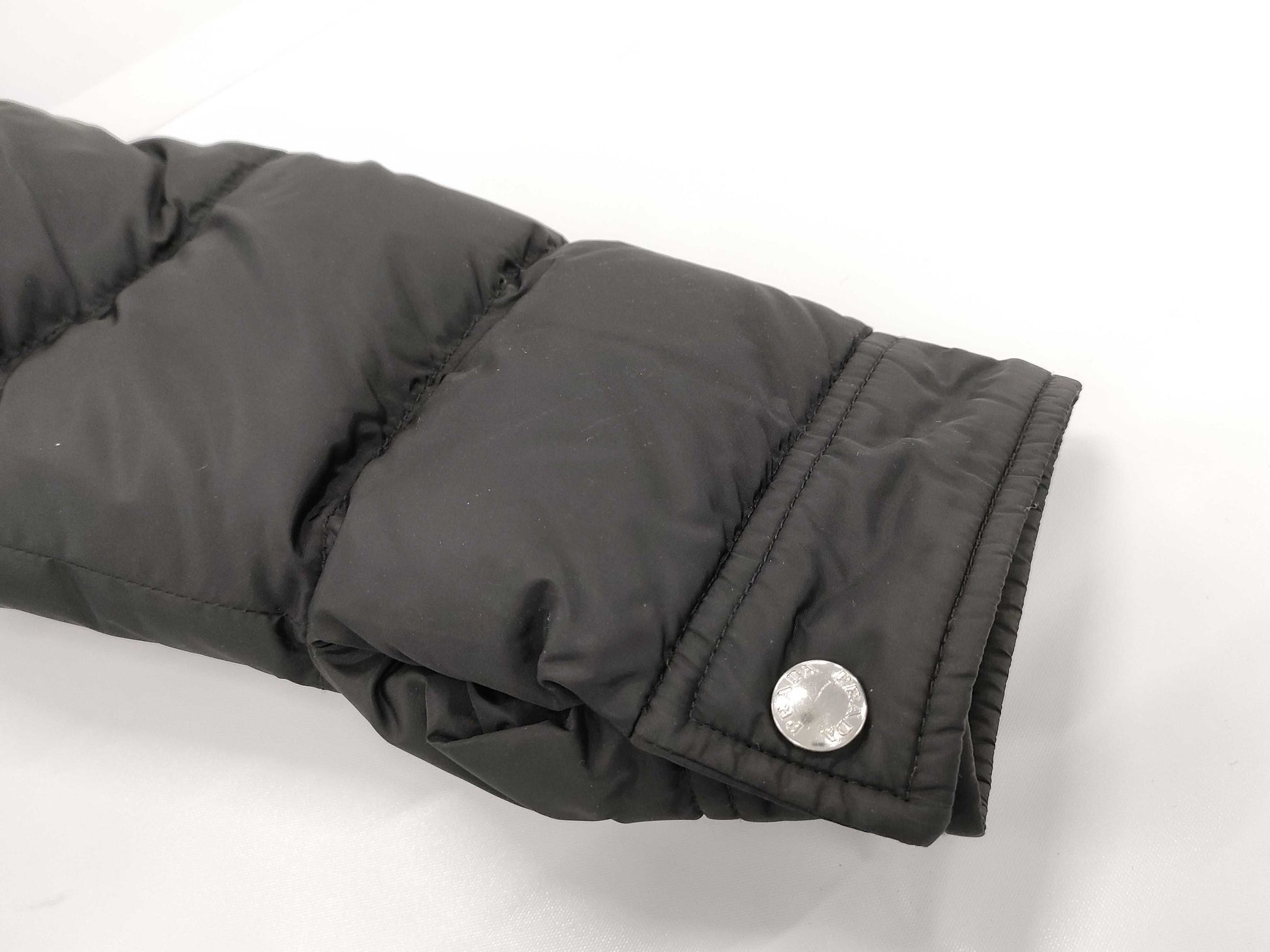 PRADA Premium Leather Tag, Premium Line, Fur Lining, Black Triangle Logo Plate, Down Coat, Black, Prada, Size 38S