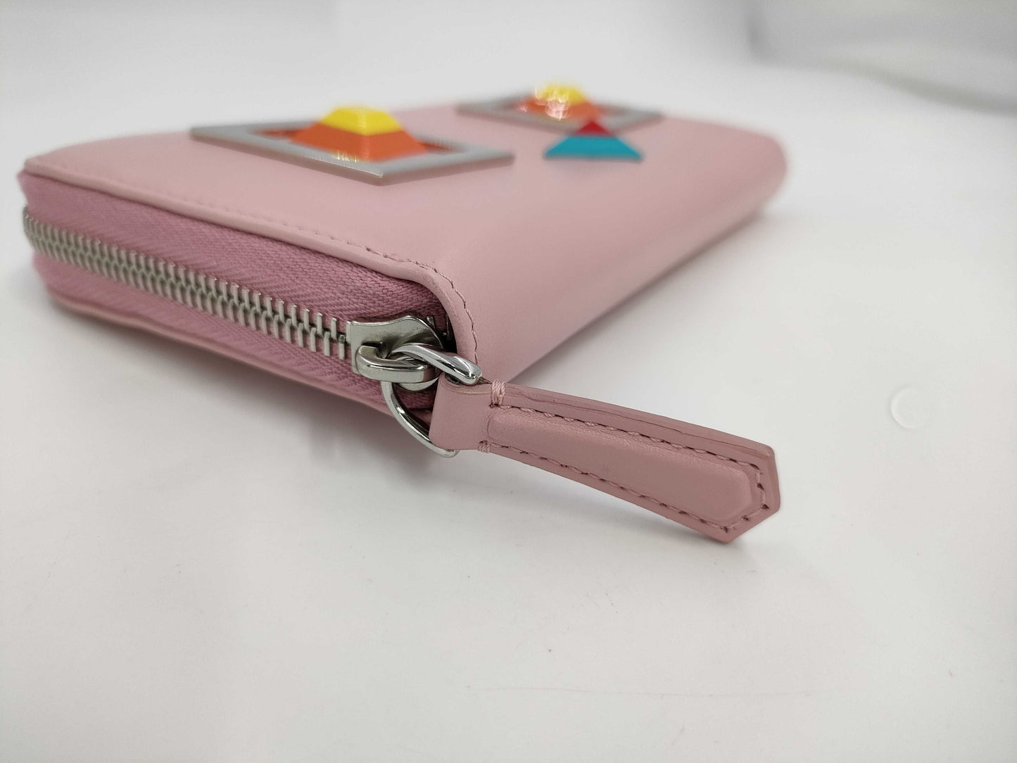 FENDI Round Zip Leather Long Wallet Wallet