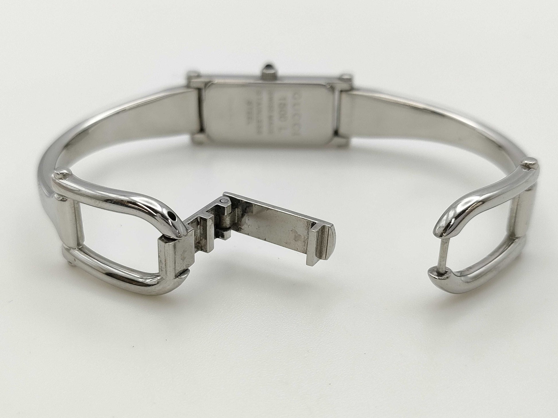 GUCCI 1500L 0643431 Quartz Women's Watch