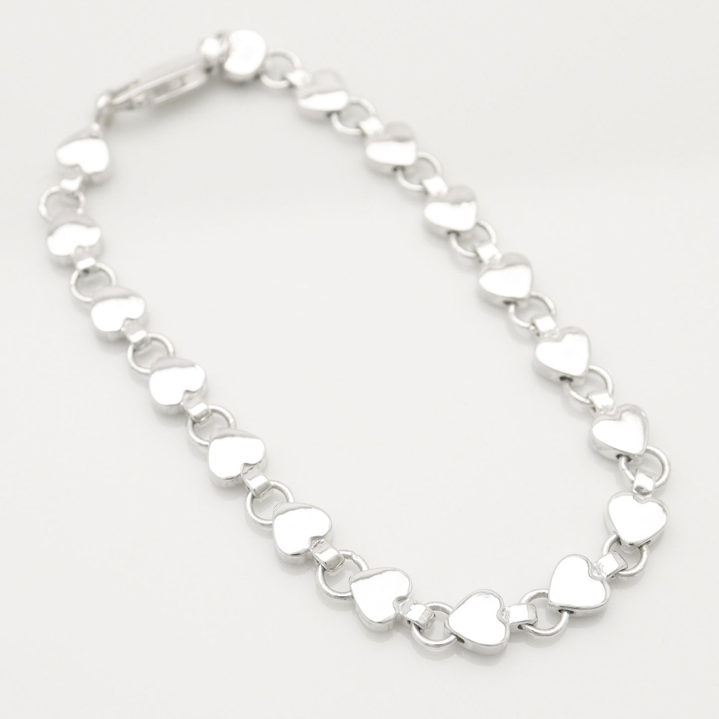 Tiffany & Co. Puff Heart Bracelet in Sterling Silver , Weight: 12.59g