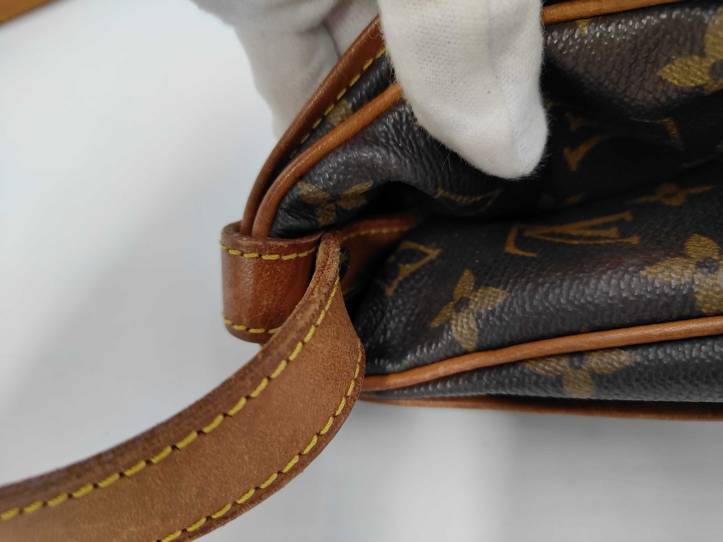 LOUIS VUITTON Louis Vuitton Monogram Saumur 30 AR0953 Shoulder Bag