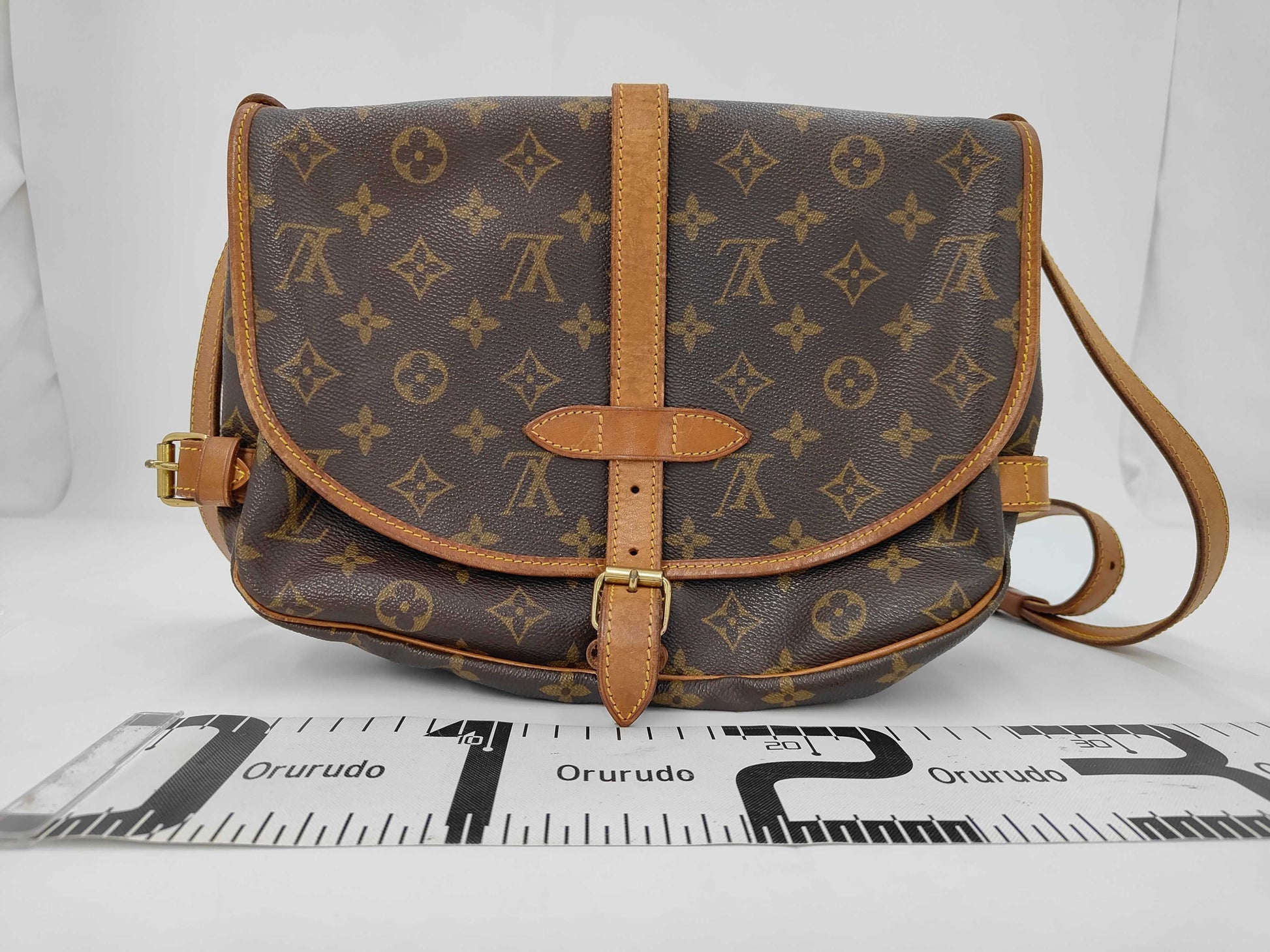 LOUIS VUITTON Louis Vuitton Monogram Saumur 30 AR0953 Shoulder Bag