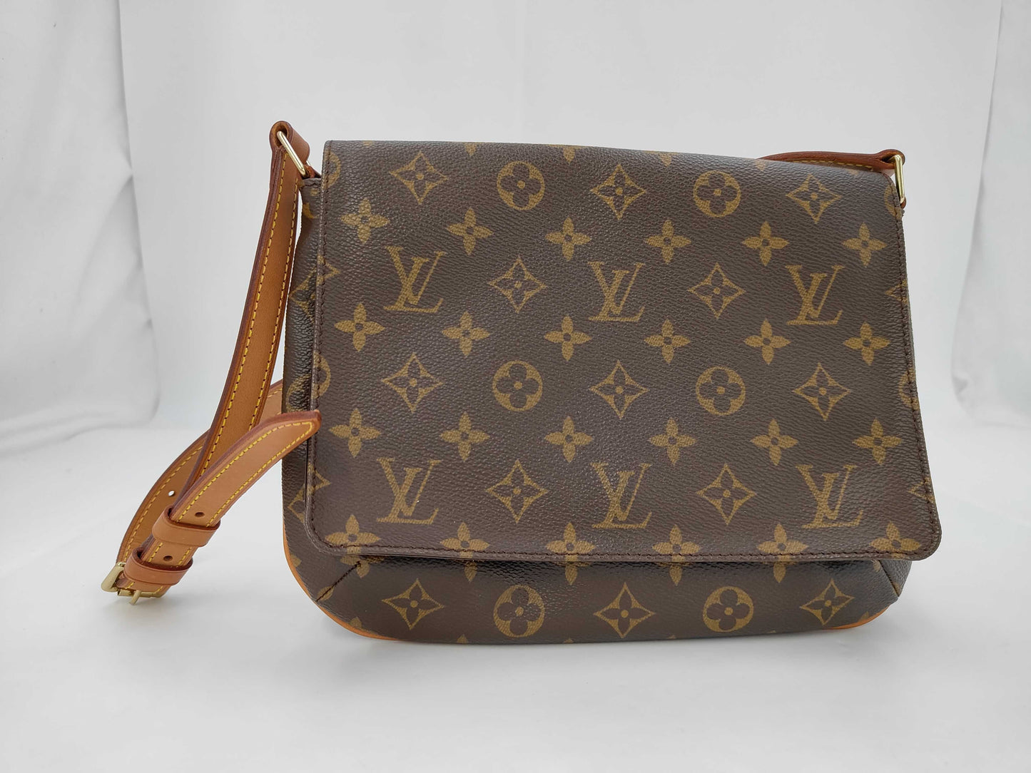 LOUIS VUITTON Monogram Musette Tango Short SD0050 Shoulder Bag