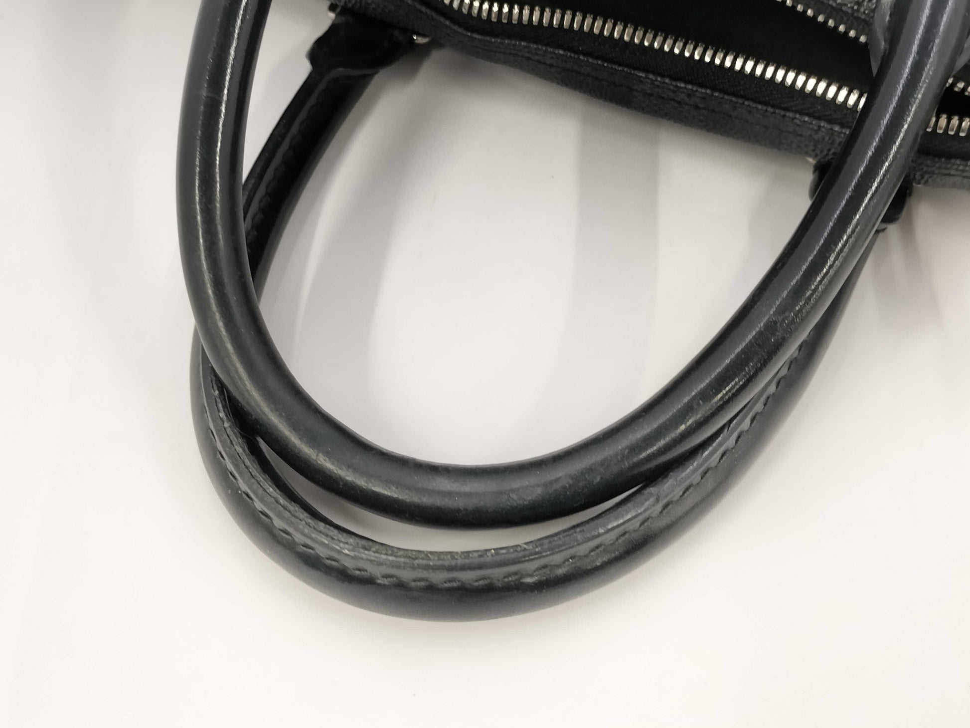 LOUIS VUITTON Louis Vuitton Graffit Porte Documan Voiage BA2122 Business Bag