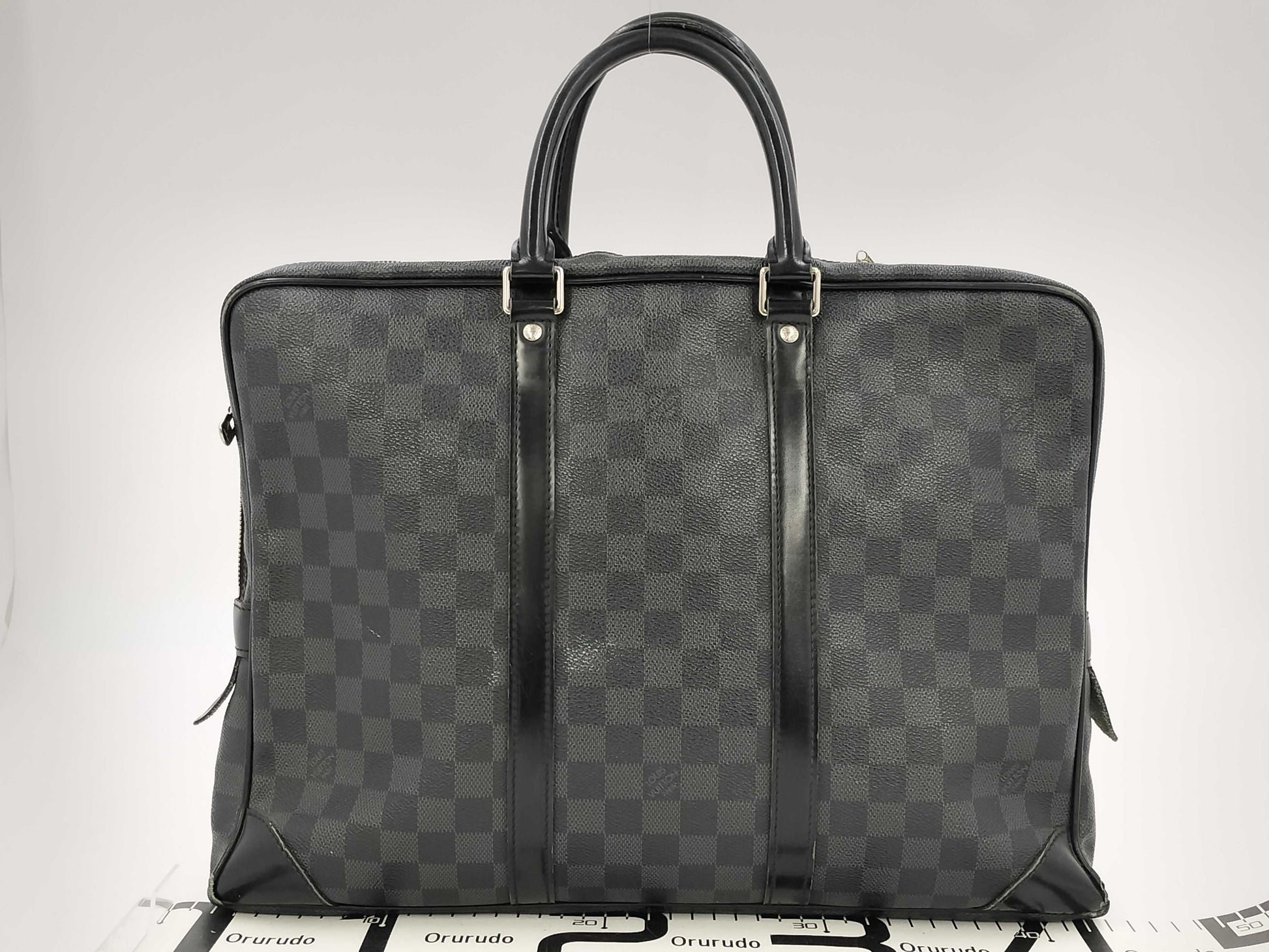 LOUIS VUITTON Louis Vuitton Graffit Porte Documan Voiage BA2122 Business Bag