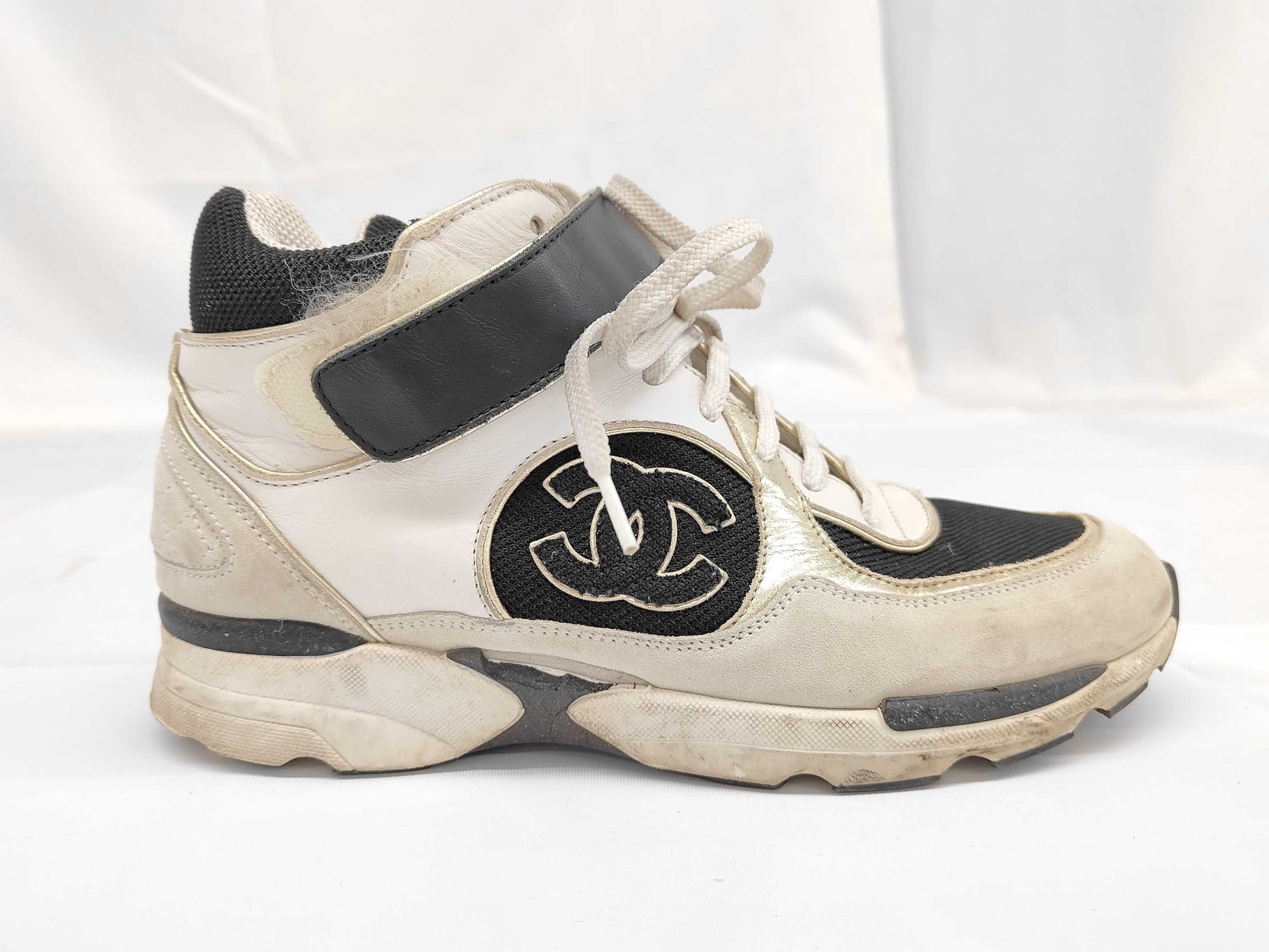 CHANEL CHANEL Sneakers Size 38 Sneakers