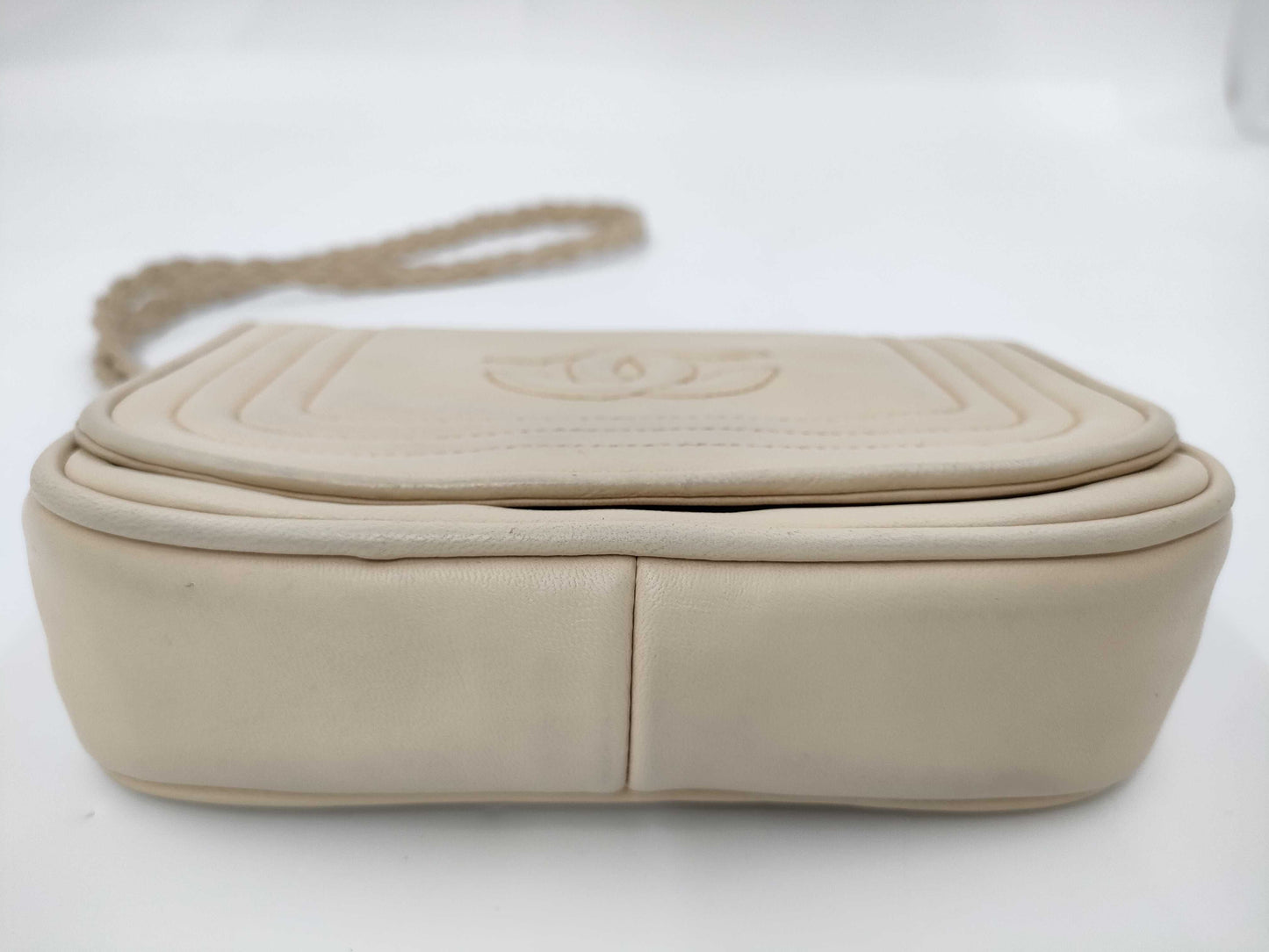 CHANEL Lambskin Beige Shoulder Bag