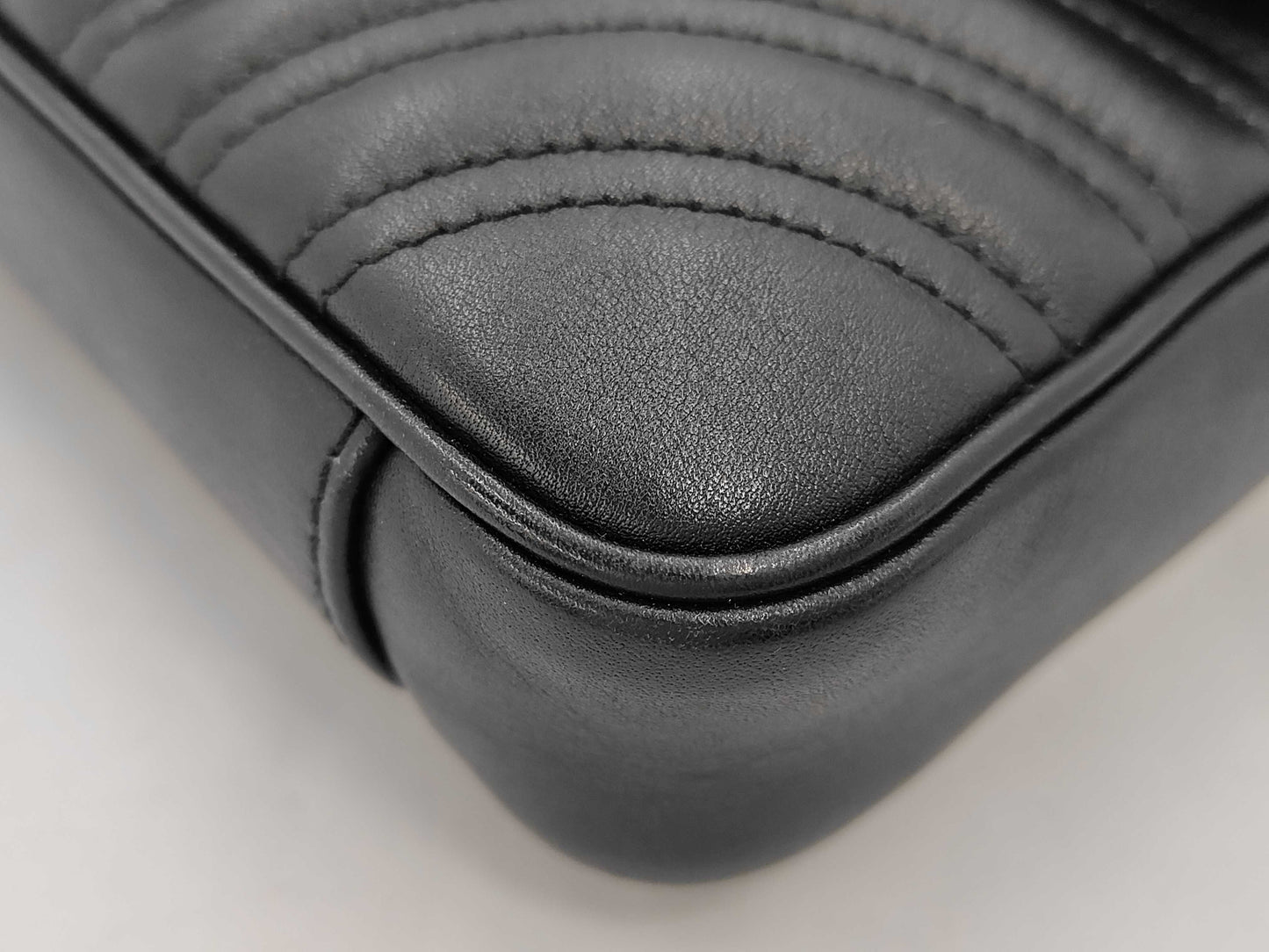 GUCCI Gucci Marmont Shoulder Bag