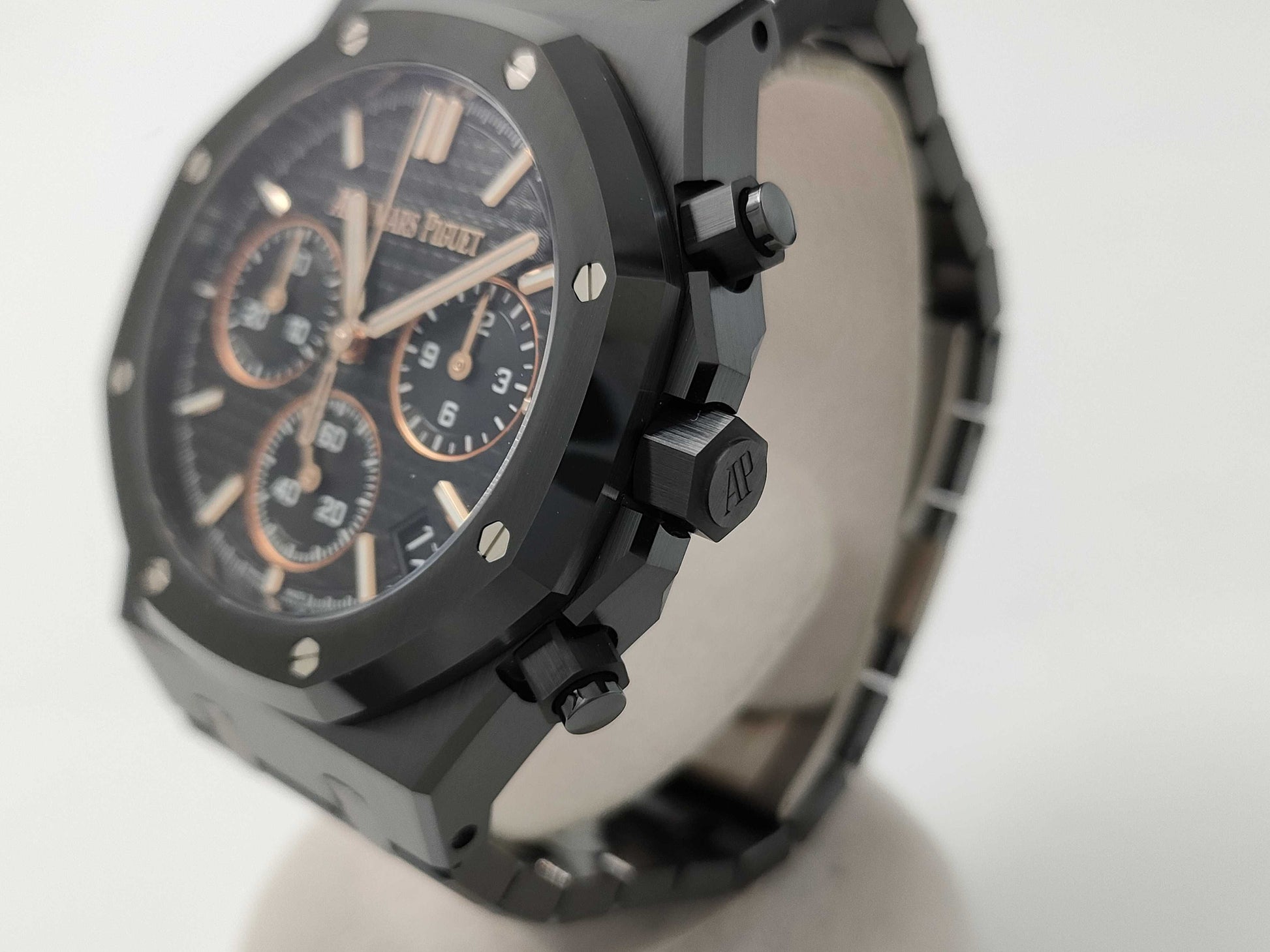 AUDEMARS PIGUET 26240CE. OO.1225CE.02 RG5466C Automatic Men's Watch