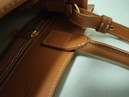 CELINE CELINE Pectal Hippo Shoulder Handbag