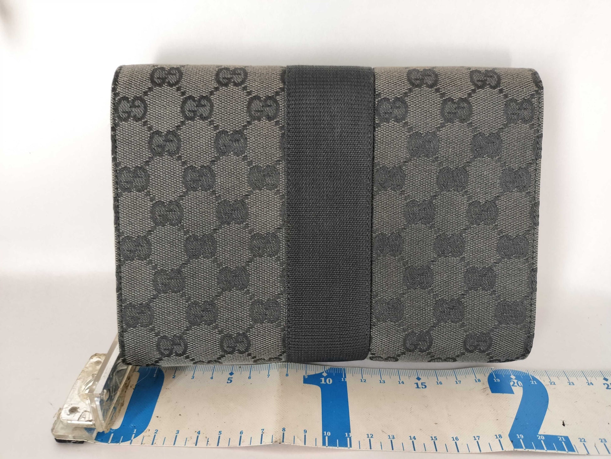 GUCCI GG Canvas GUCCI Gucci GG Canvas GG Canvas Pouch Pouch