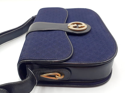 GUCCI Micro GG Leather Gold Hardware Vintage Shoulder Bag