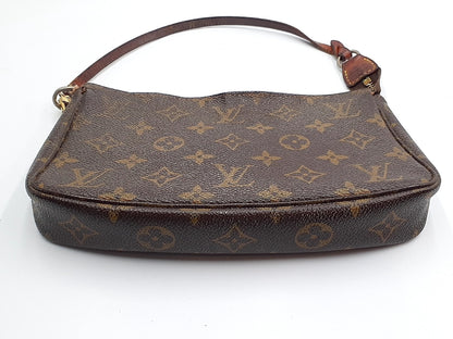 LOUIS VUITTON M51980 Monogram Pochette Accessory Pouch