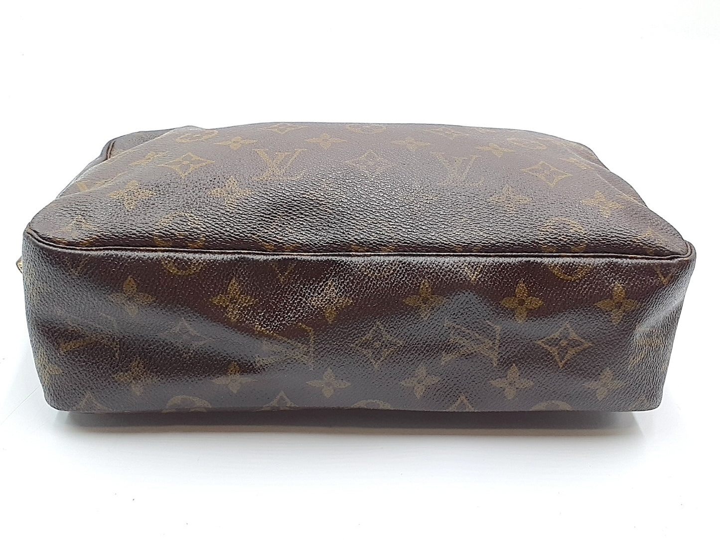 LOUIS VUITTON 4-Piece Set Monogram True Toilette 28 Second Bag
