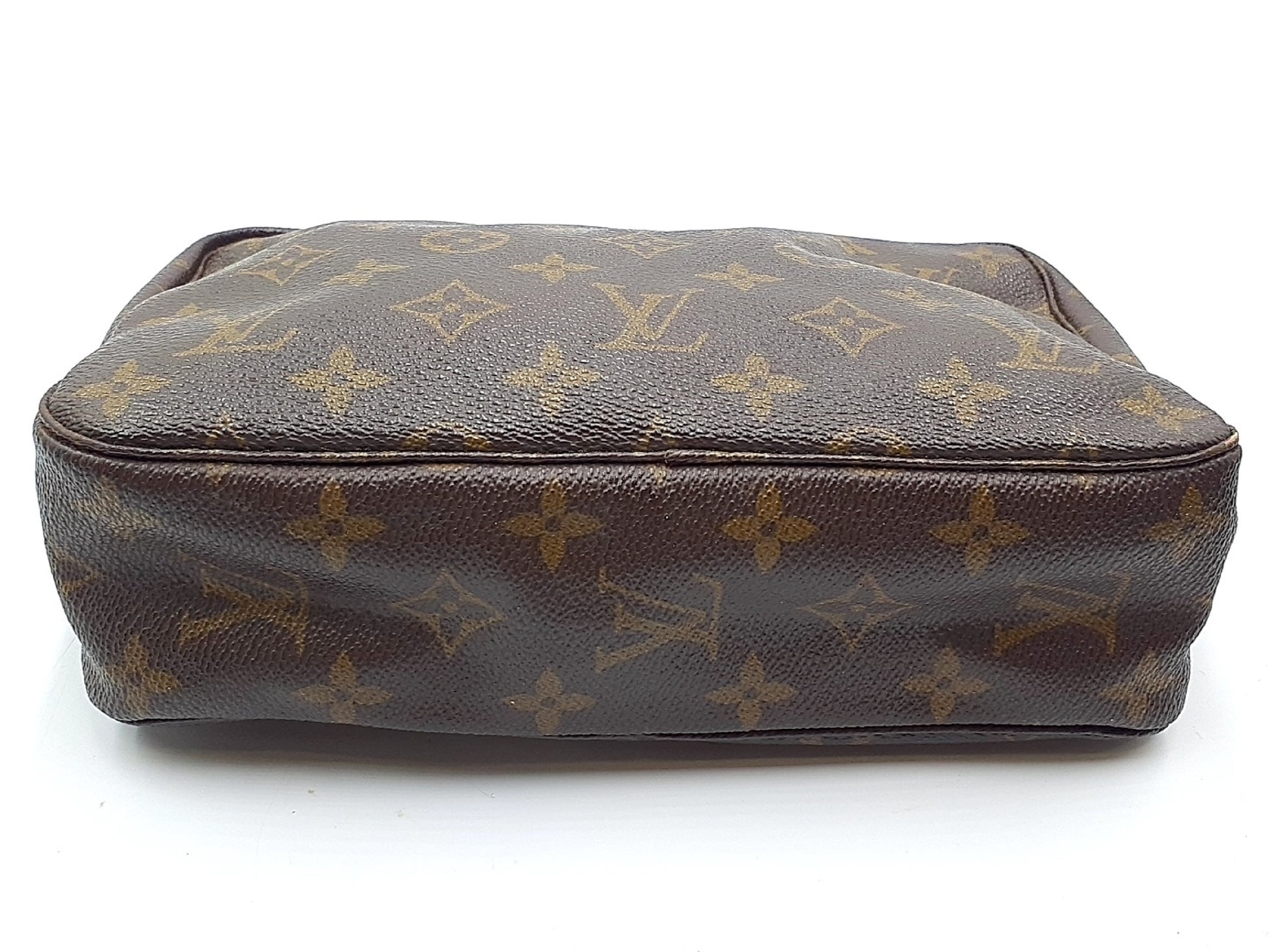 LOUIS VUITTON 3-Piece Set Monogram True Toilette 23 Second Bag