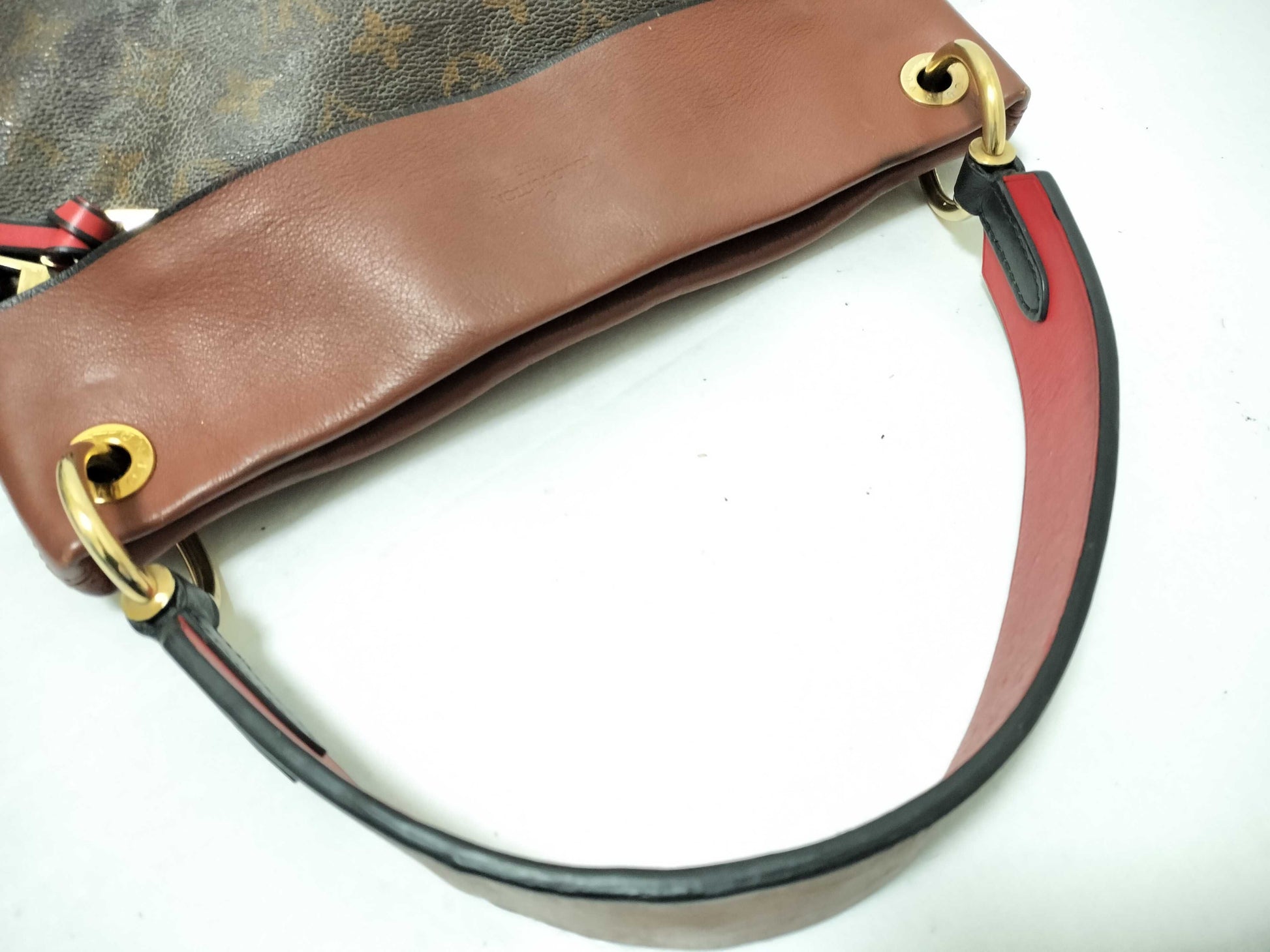 LOUIS VUITTON Vuitton Monogram Tuileries Shoulder Bag