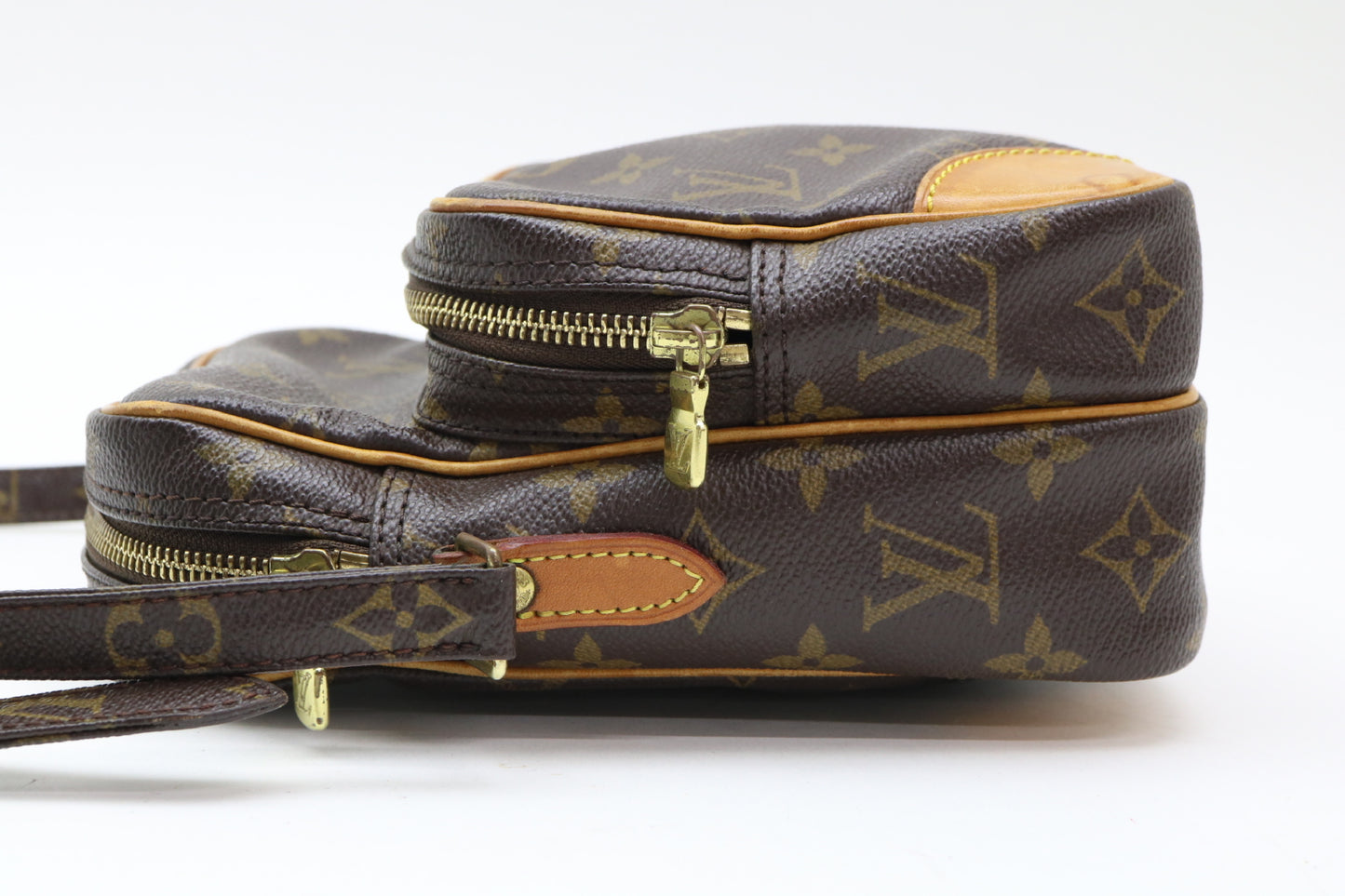 LOUIS VUITTON Monogram Amazon Shoulder Bag