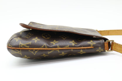 LOUIS VUITTON Monogram Musette Salsa Shoulder Bag