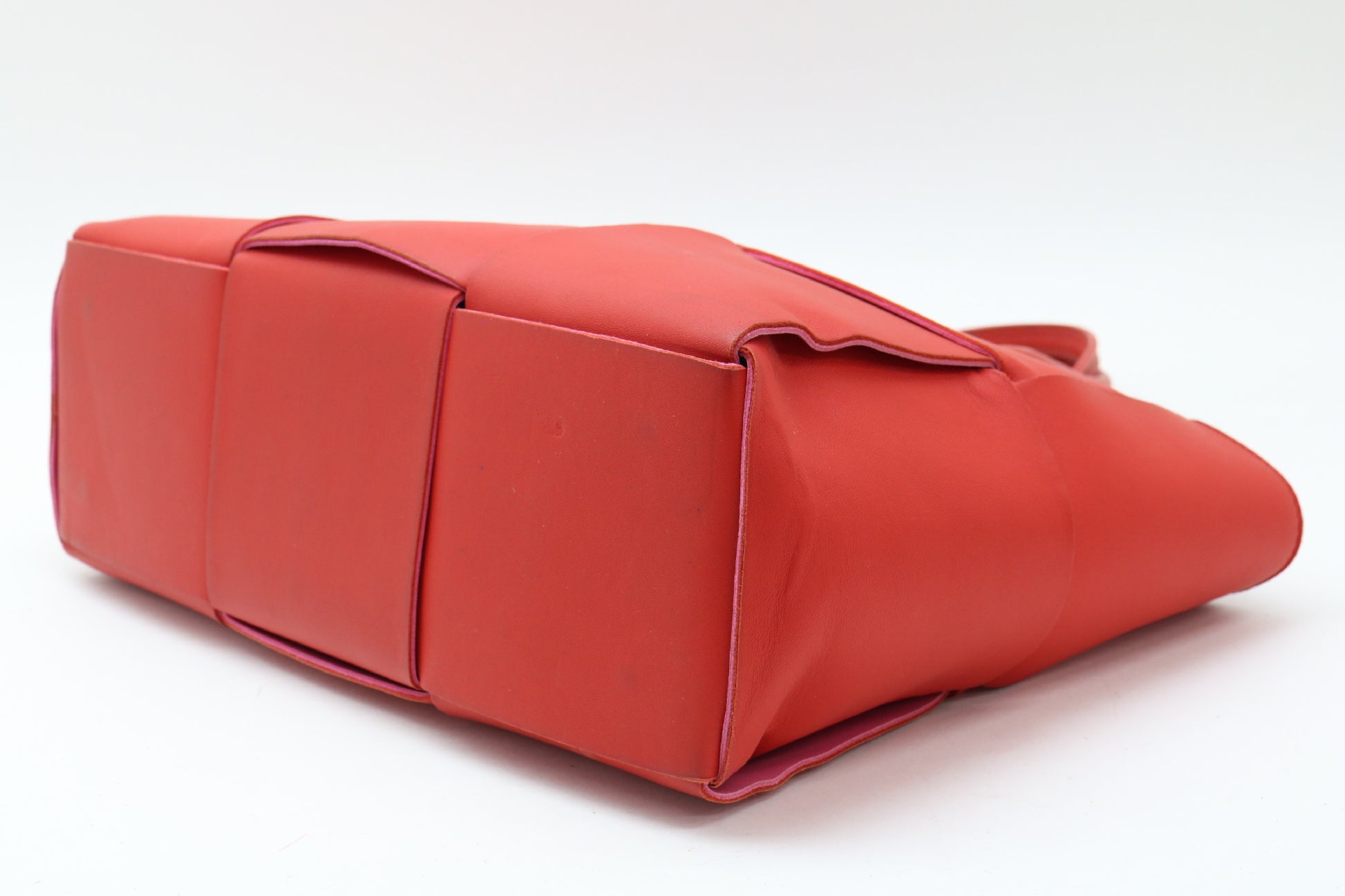 BOTTEGA VENETA Maxi Intrecciato Arco Tote Bag