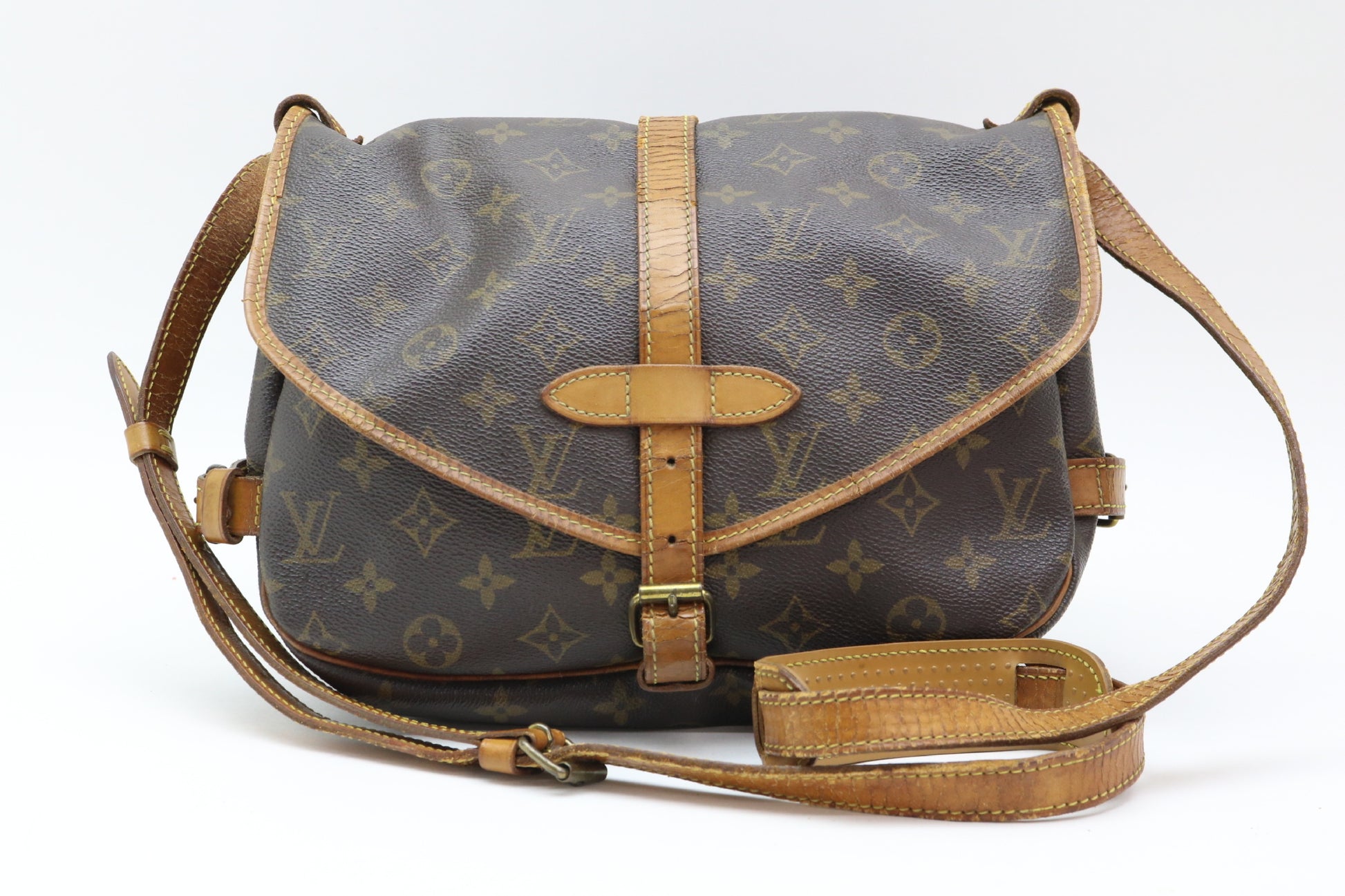 LOUIS VUITTON Monogram Saumur Shoulder Bag