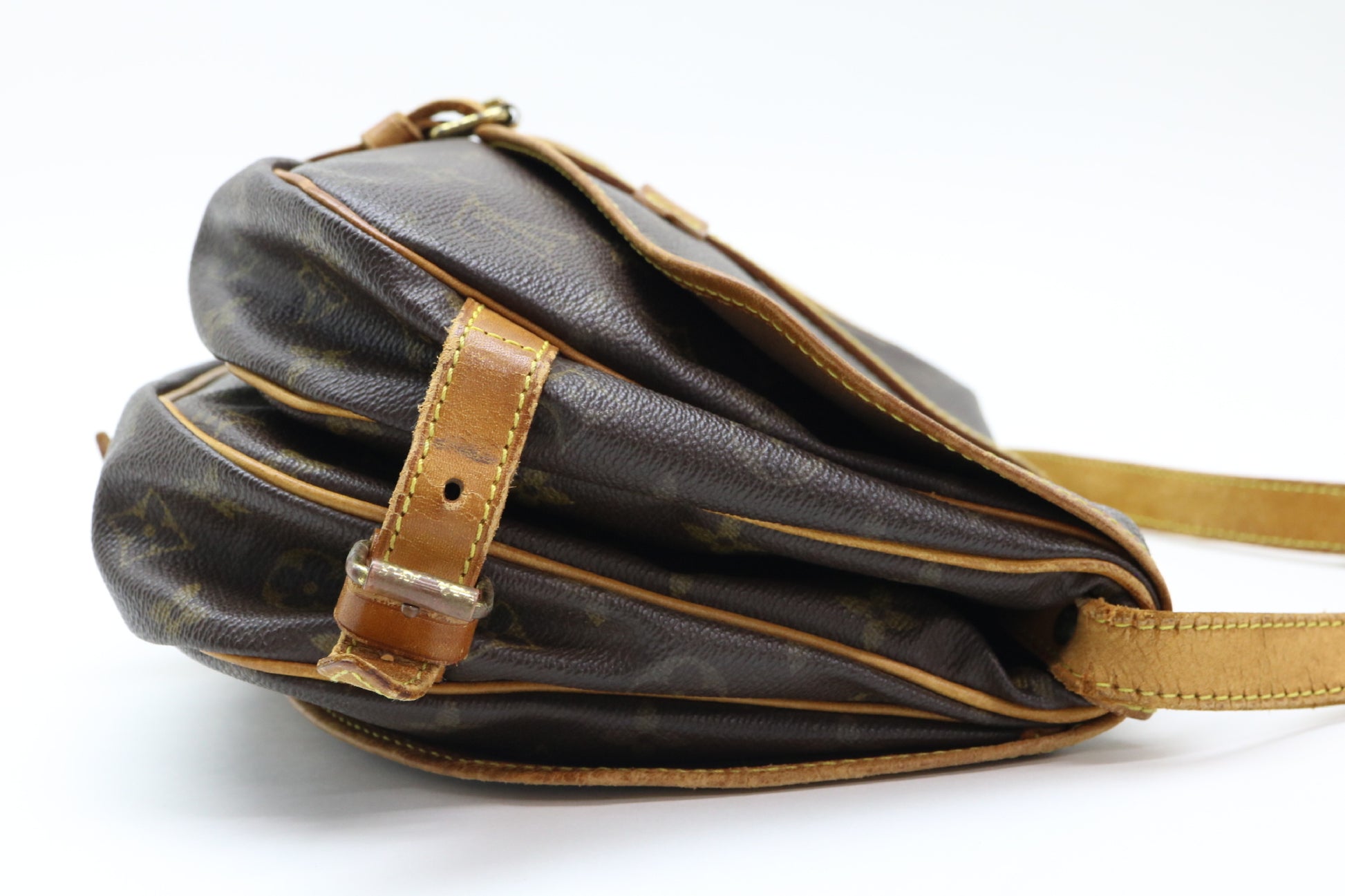 LOUIS VUITTON Monogram Saumur 30 Shoulder Bag