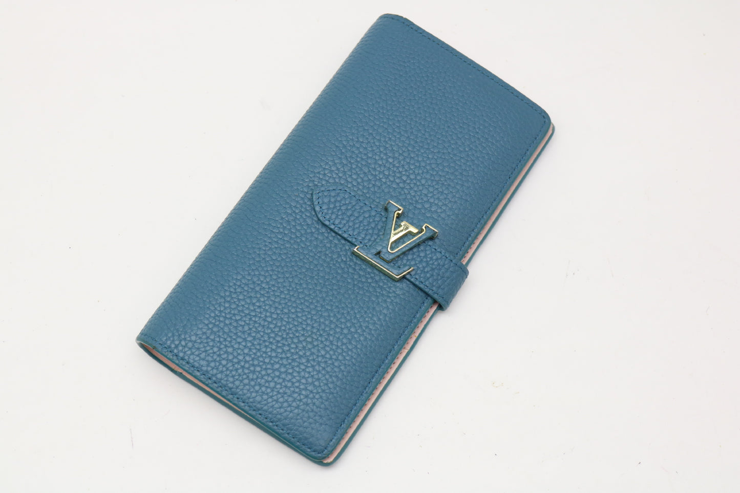 LOUIS VUITTON LV Vertical Trial Leather Wallet