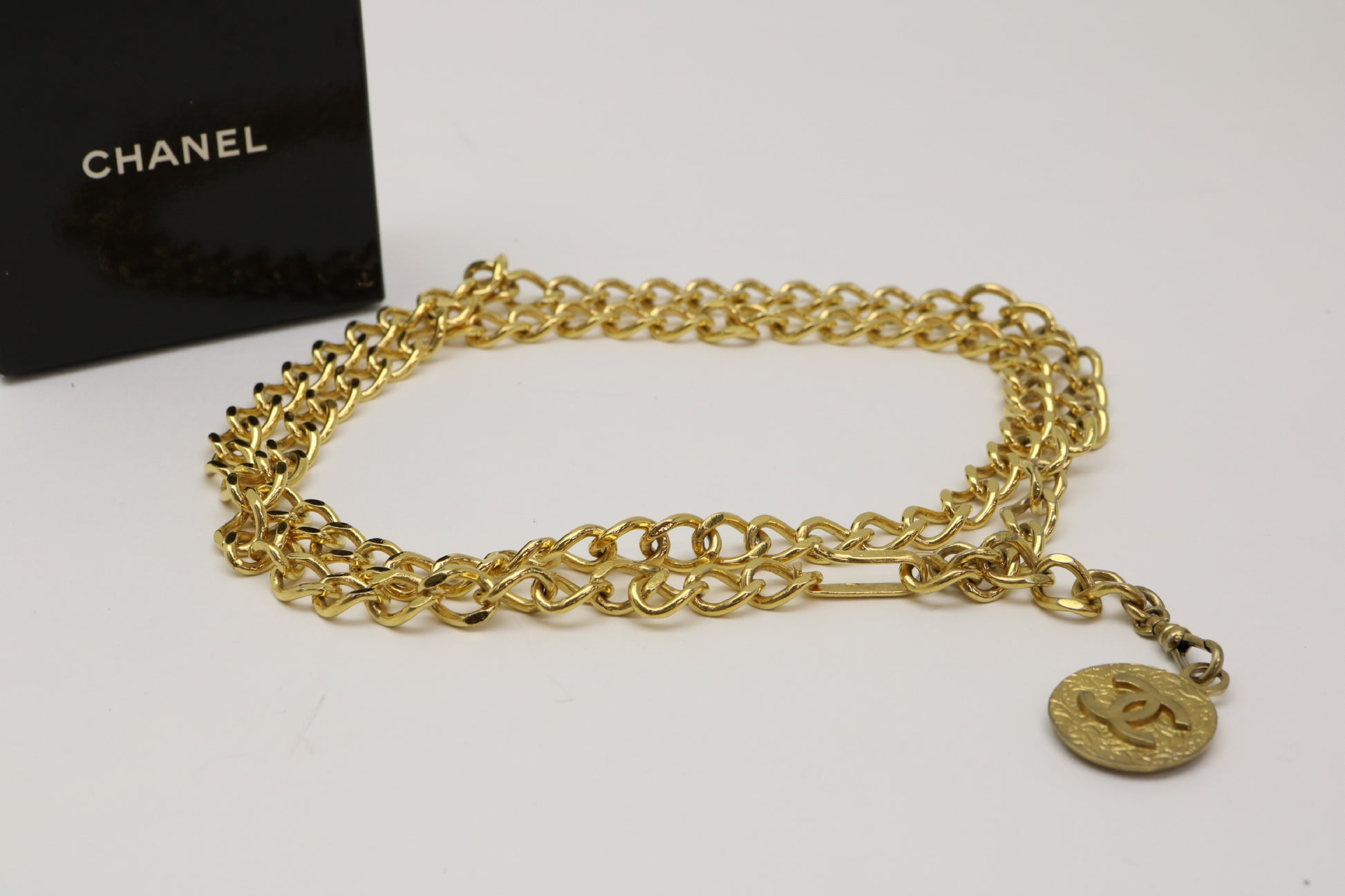 CHANEL Chain 1982 Belt