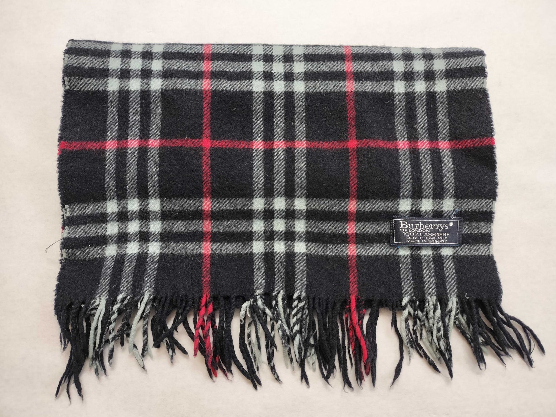BURBERRY BURBERRY Novacheck 100% Cashmere Muffler Navy Muffler
